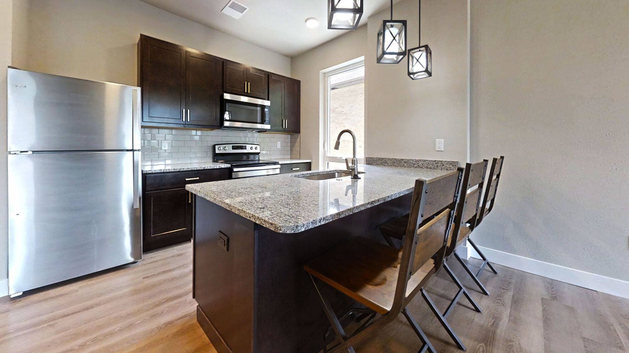 1007 W. University Ave Urbana IL photo 1