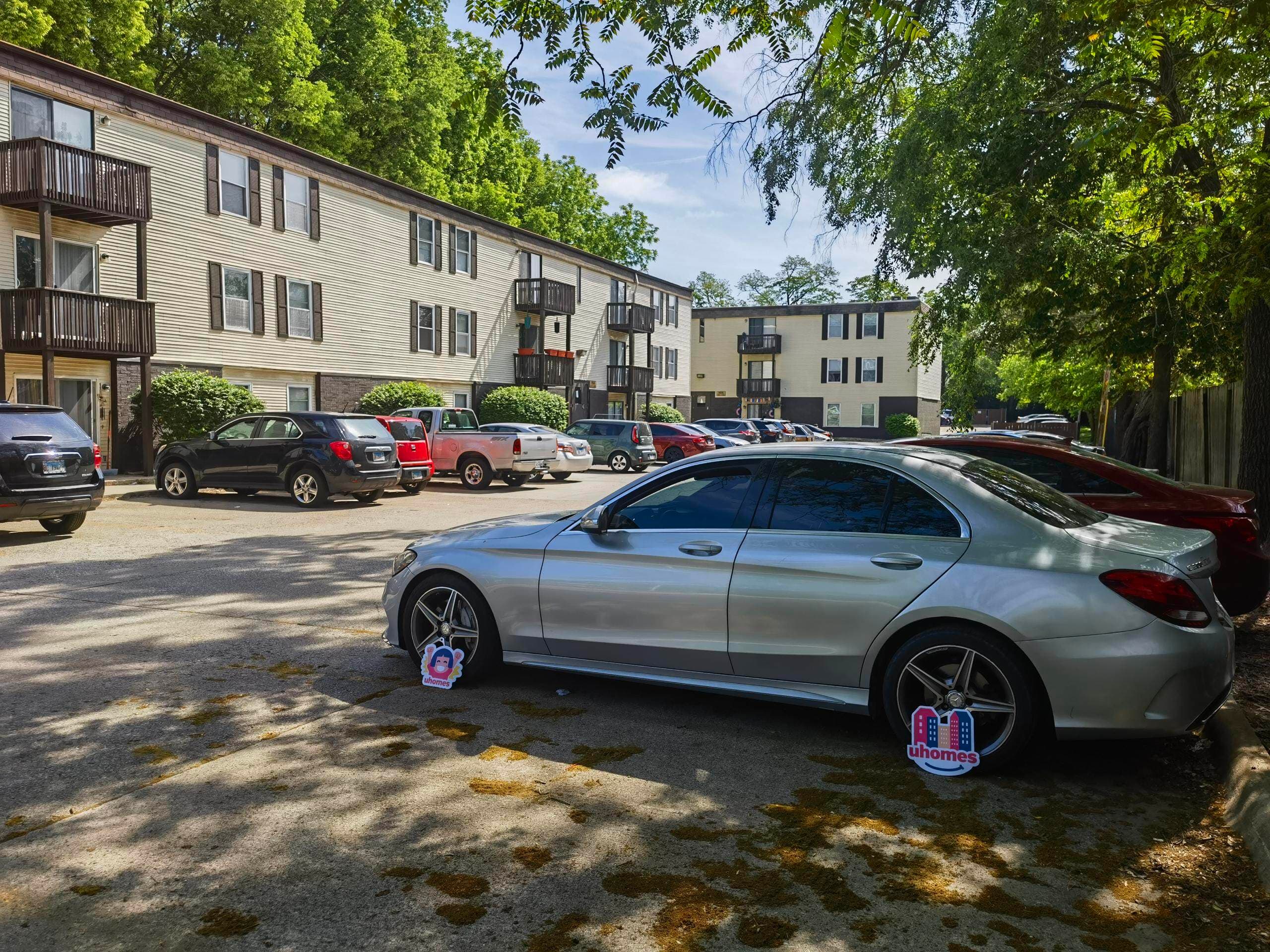 904 N. Broadway Ave Urbana IL photo 1