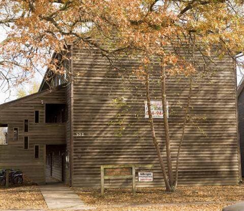 302 S. Busey Ave Urbana IL photo 1