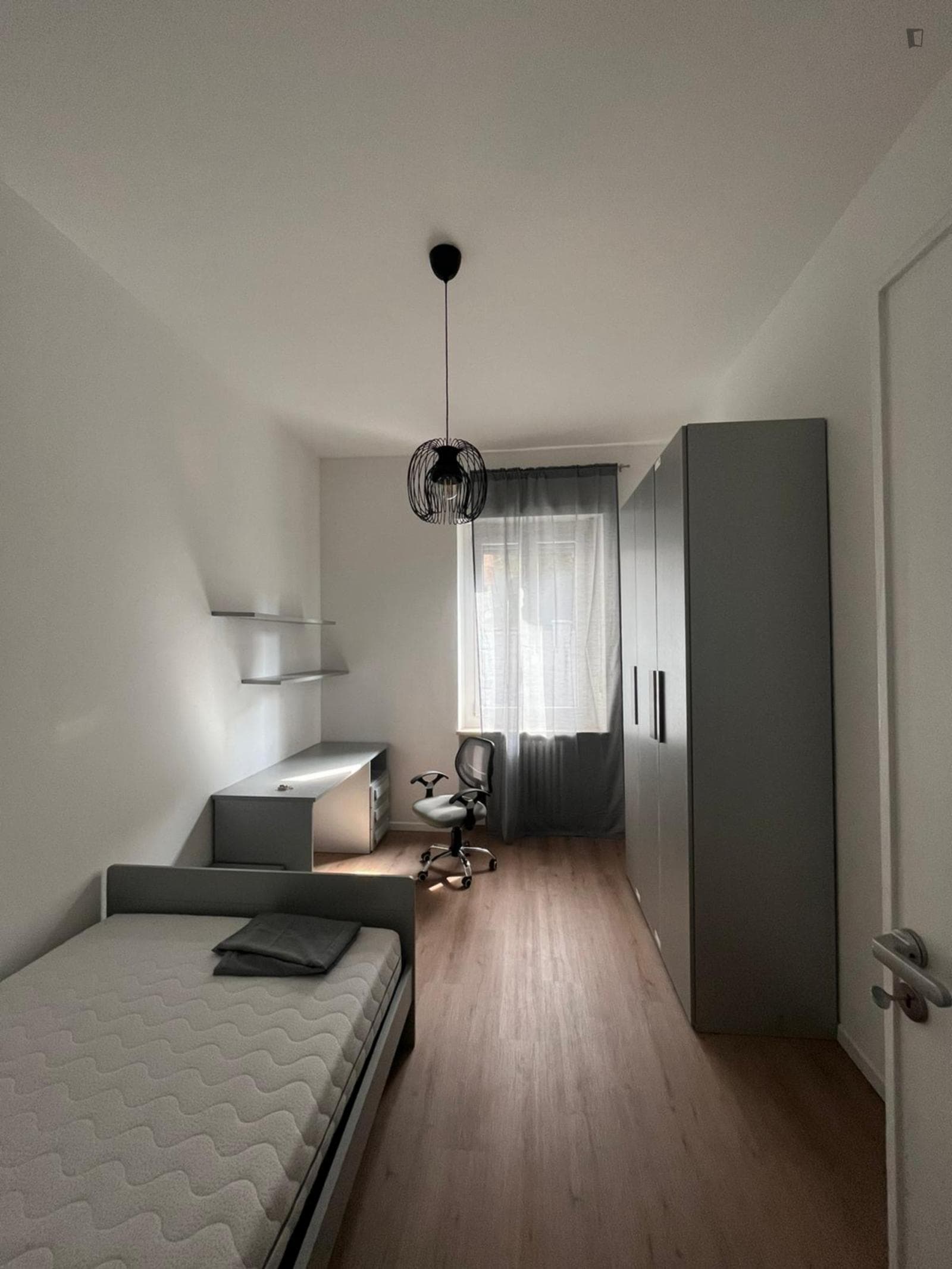 Nice Single Bedroom well connected to Politecnico di Torino photo 1