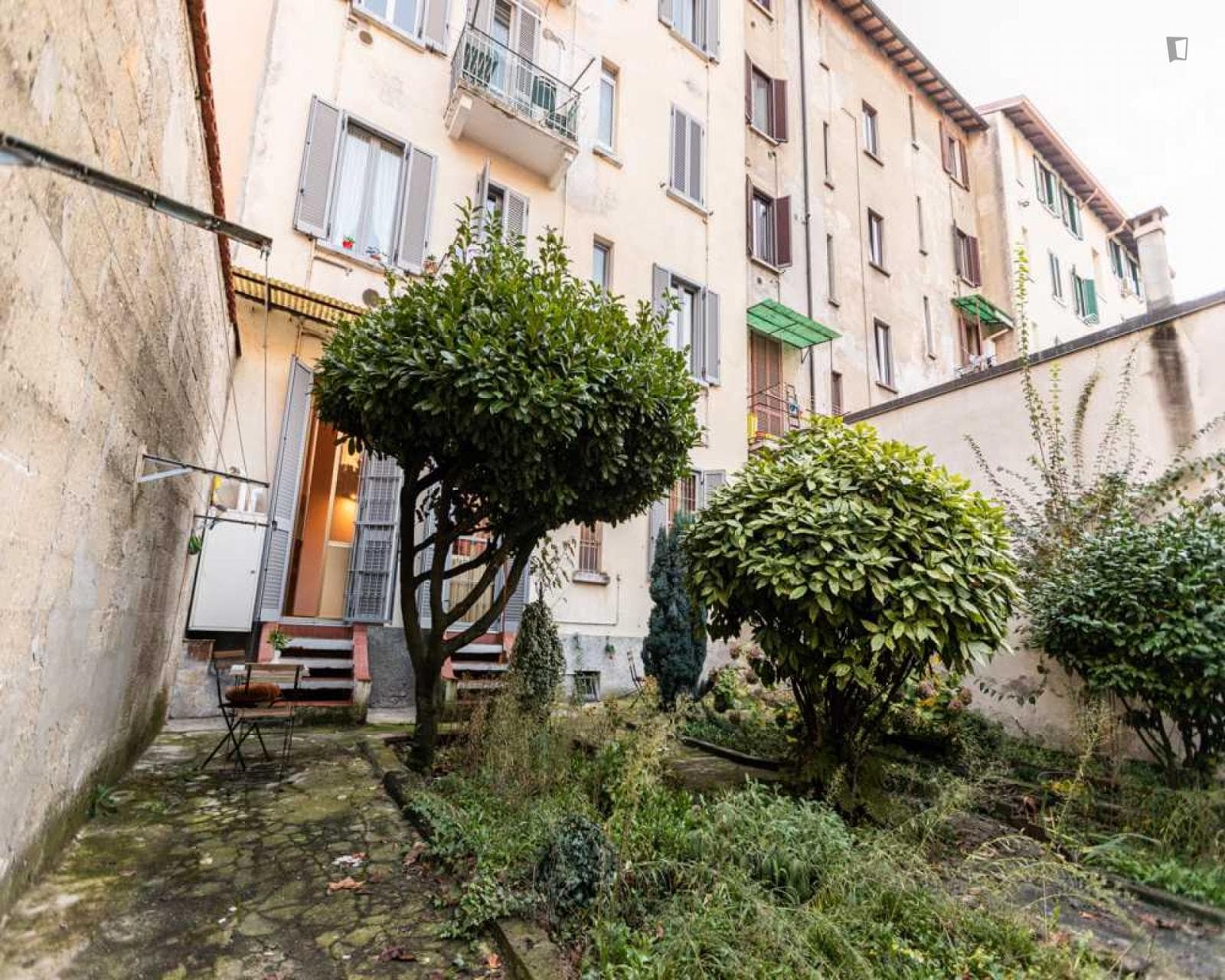 Property photo thumbnail