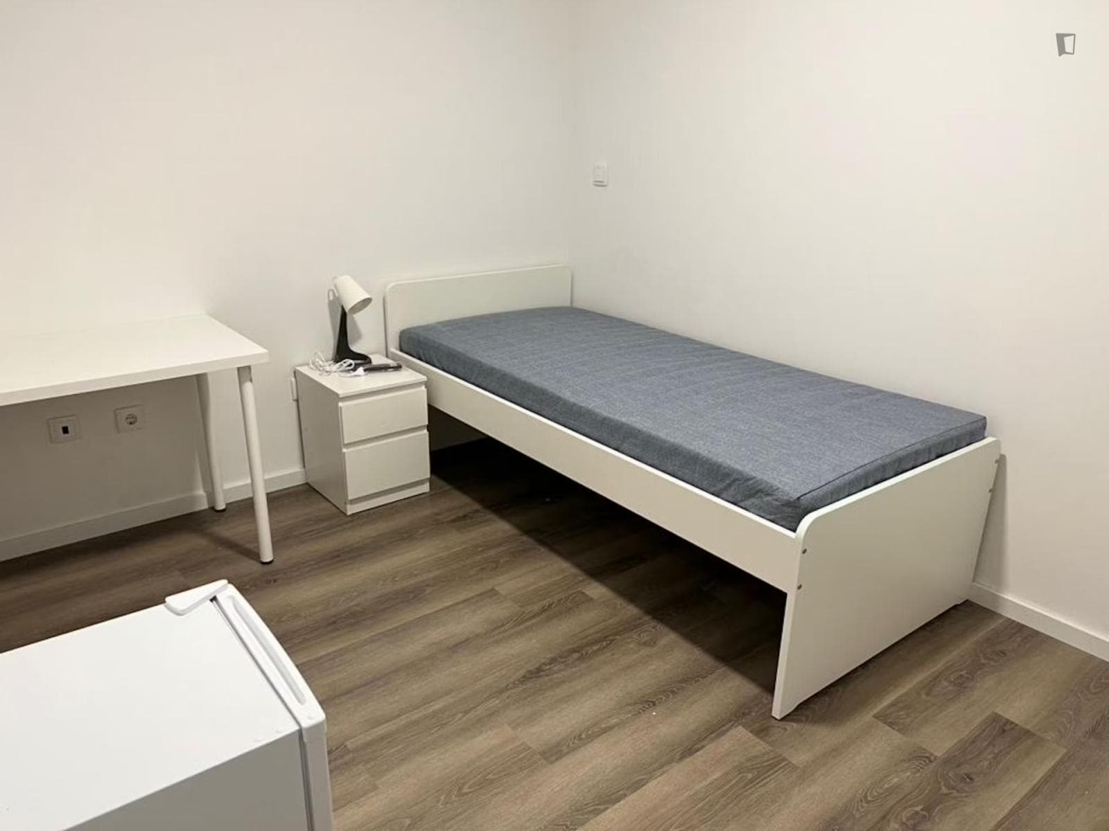 Nice single bedroom in Campanhã photo 1