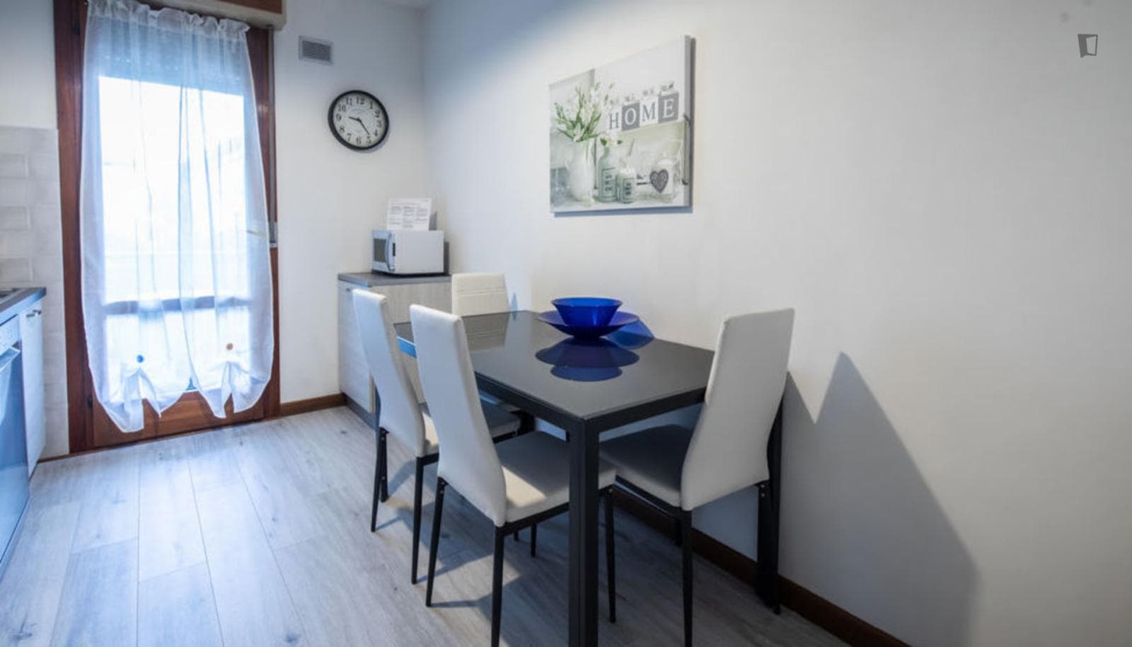 Large 2-bedroom apartment near the Udine train station  photo 1