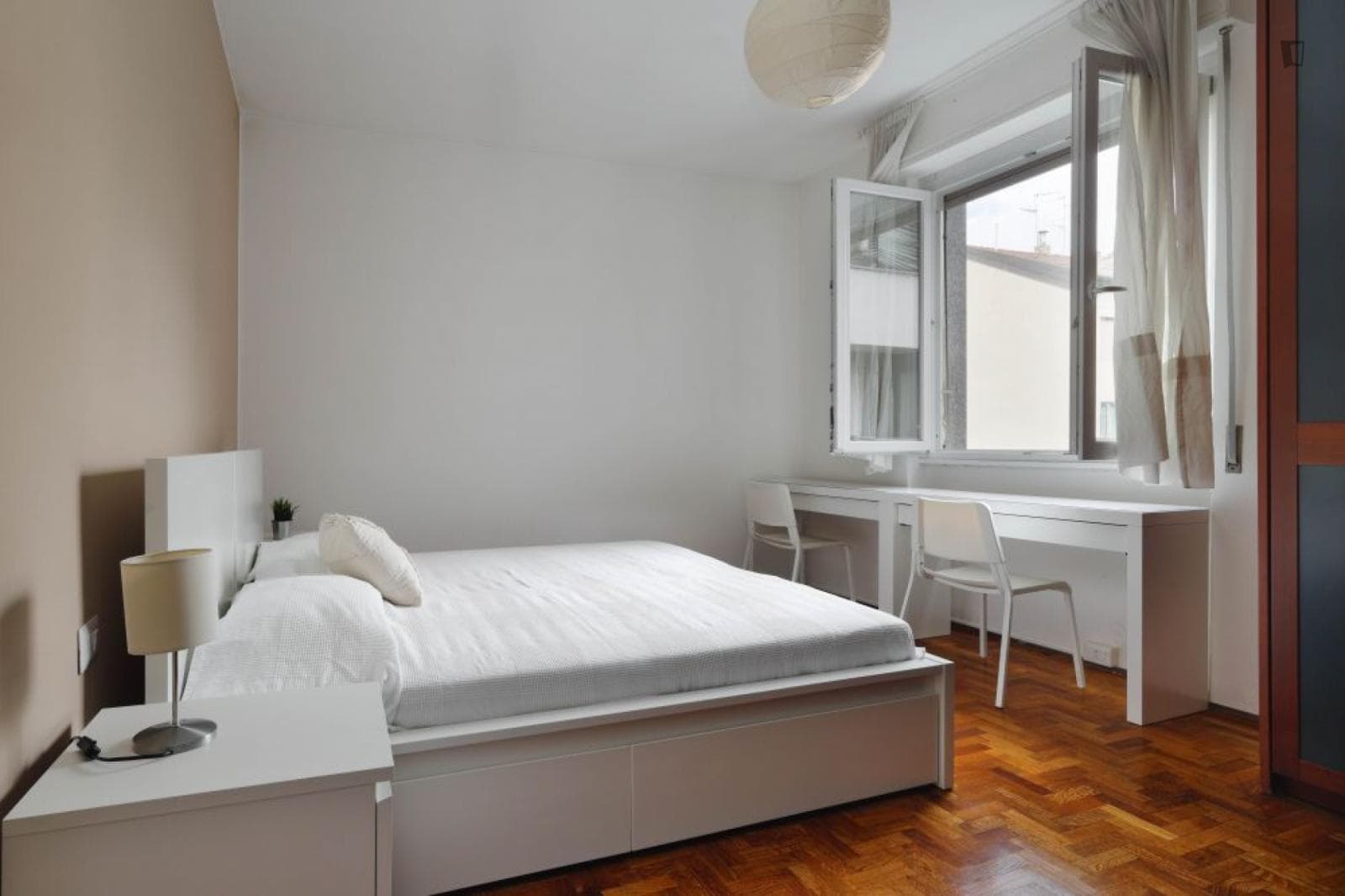 Welcoming double bedroom in a 2-bedroom flat near Udine metro station photo 1
