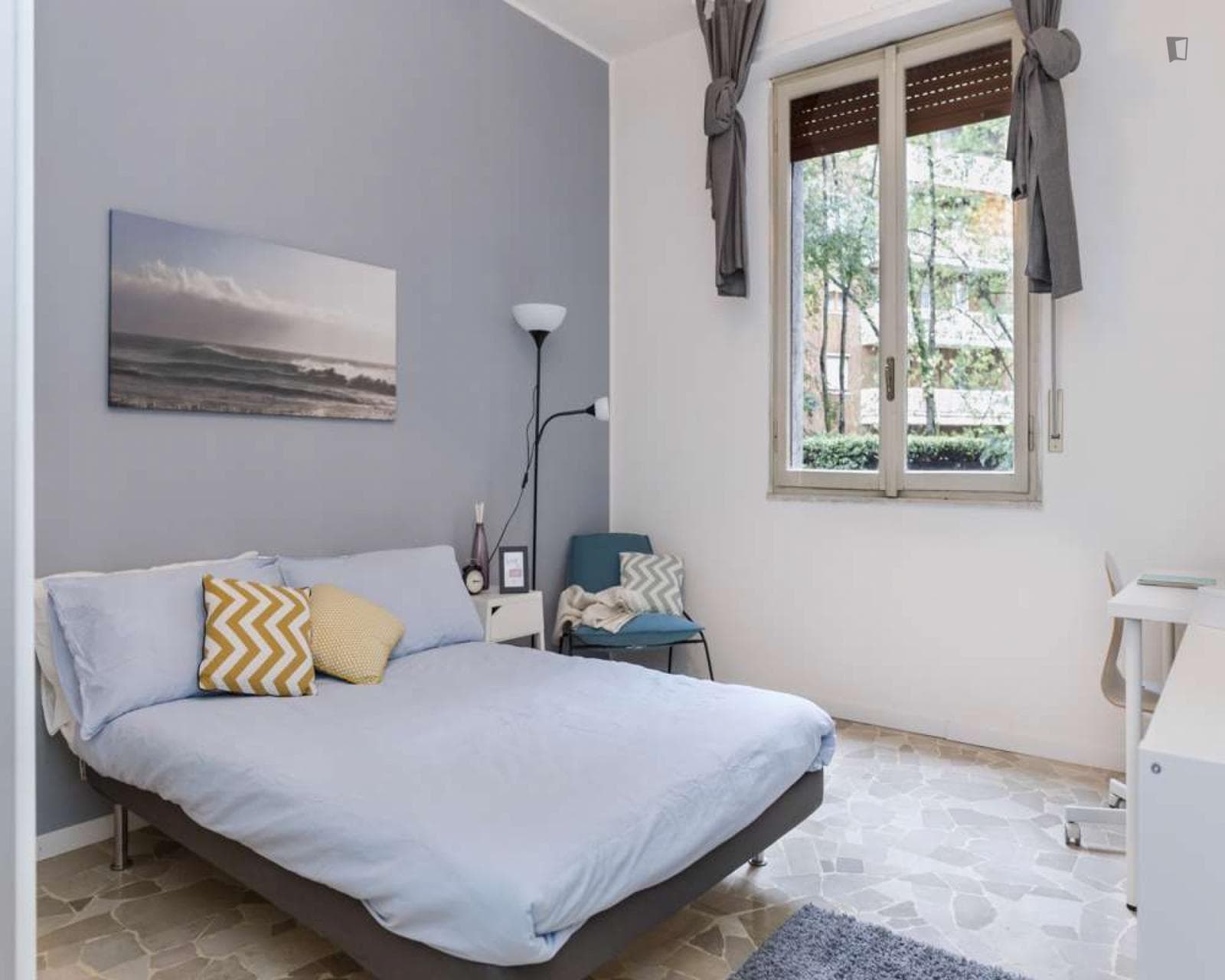 Property photo thumbnail