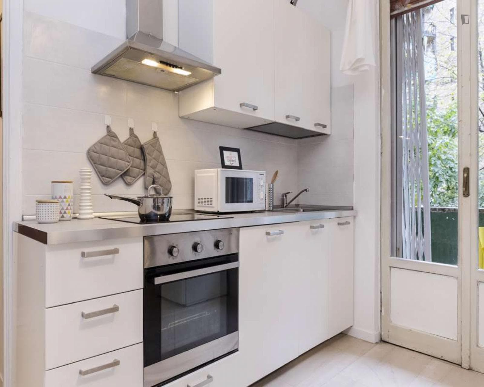 Property photo thumbnail