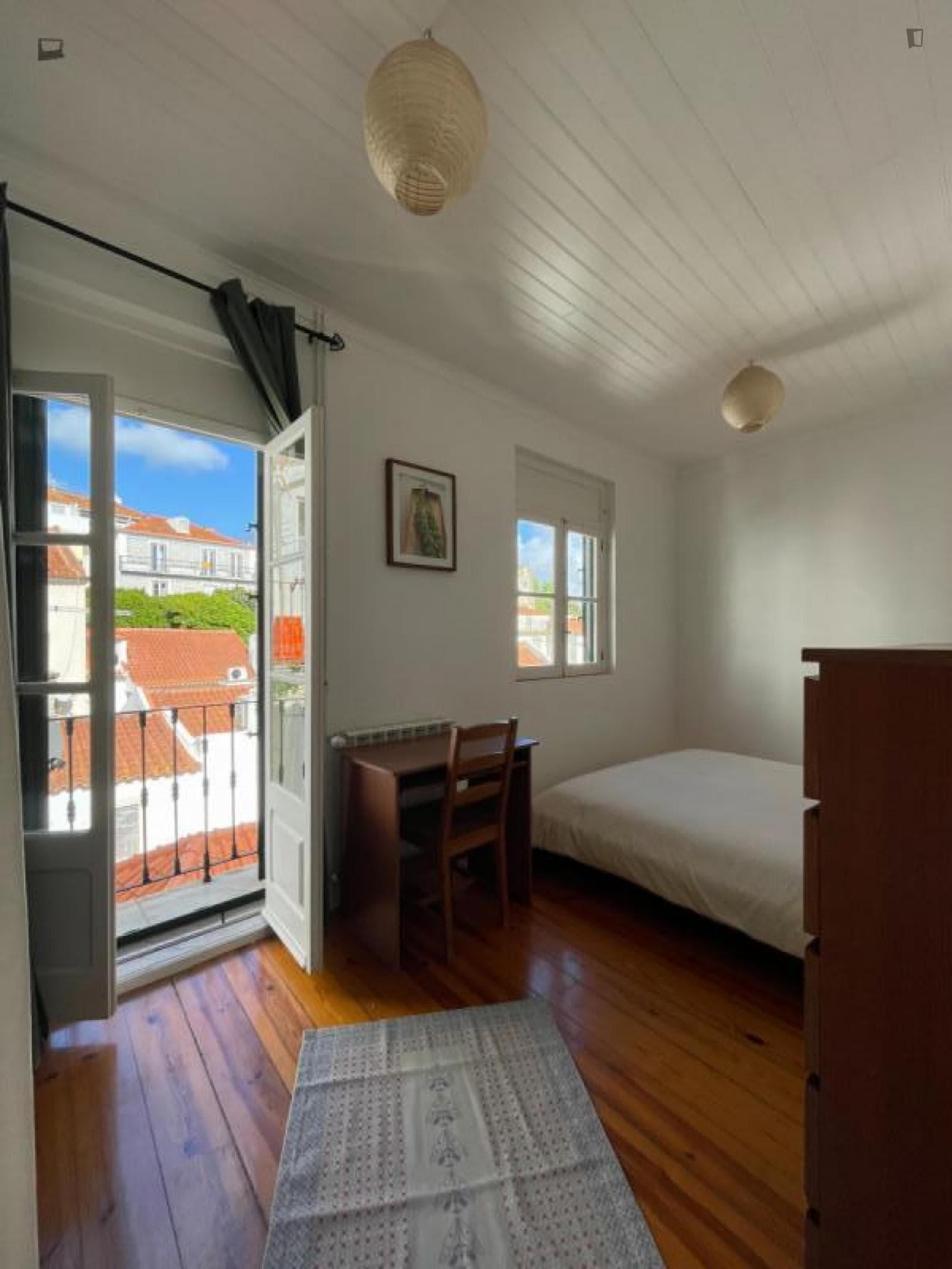 Cosy room with balcony in the center of Alfama photo 1