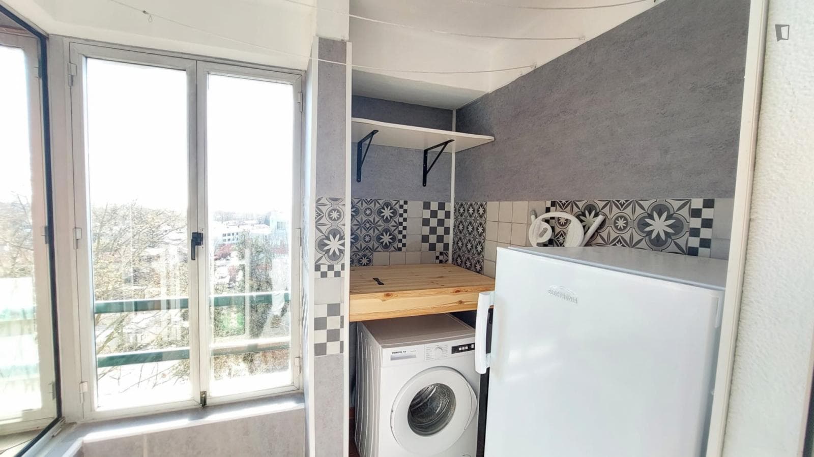 Property photo thumbnail