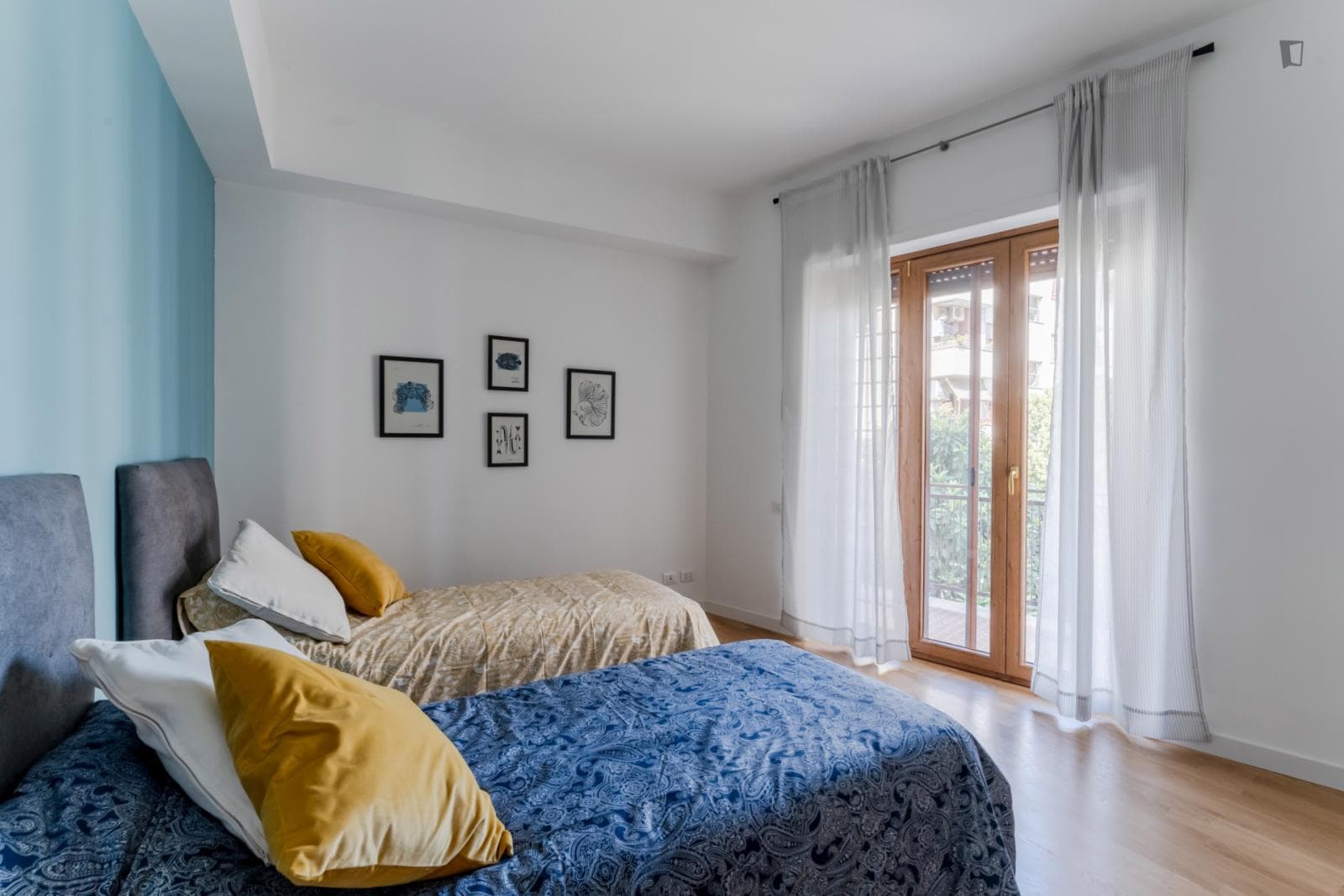 Property photo thumbnail
