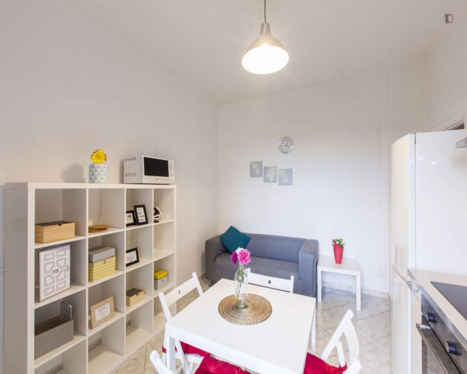 Alluring single bedroom in Lorenteggio photo 1