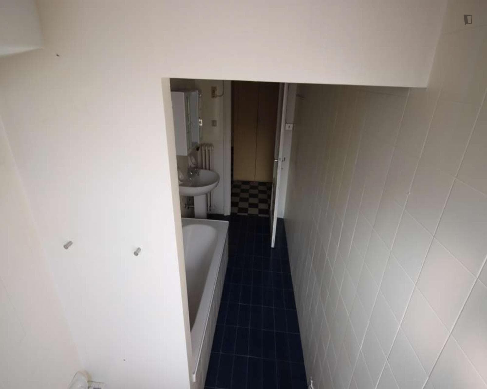 Comfy single bedroom in Porta Venezia photo 1