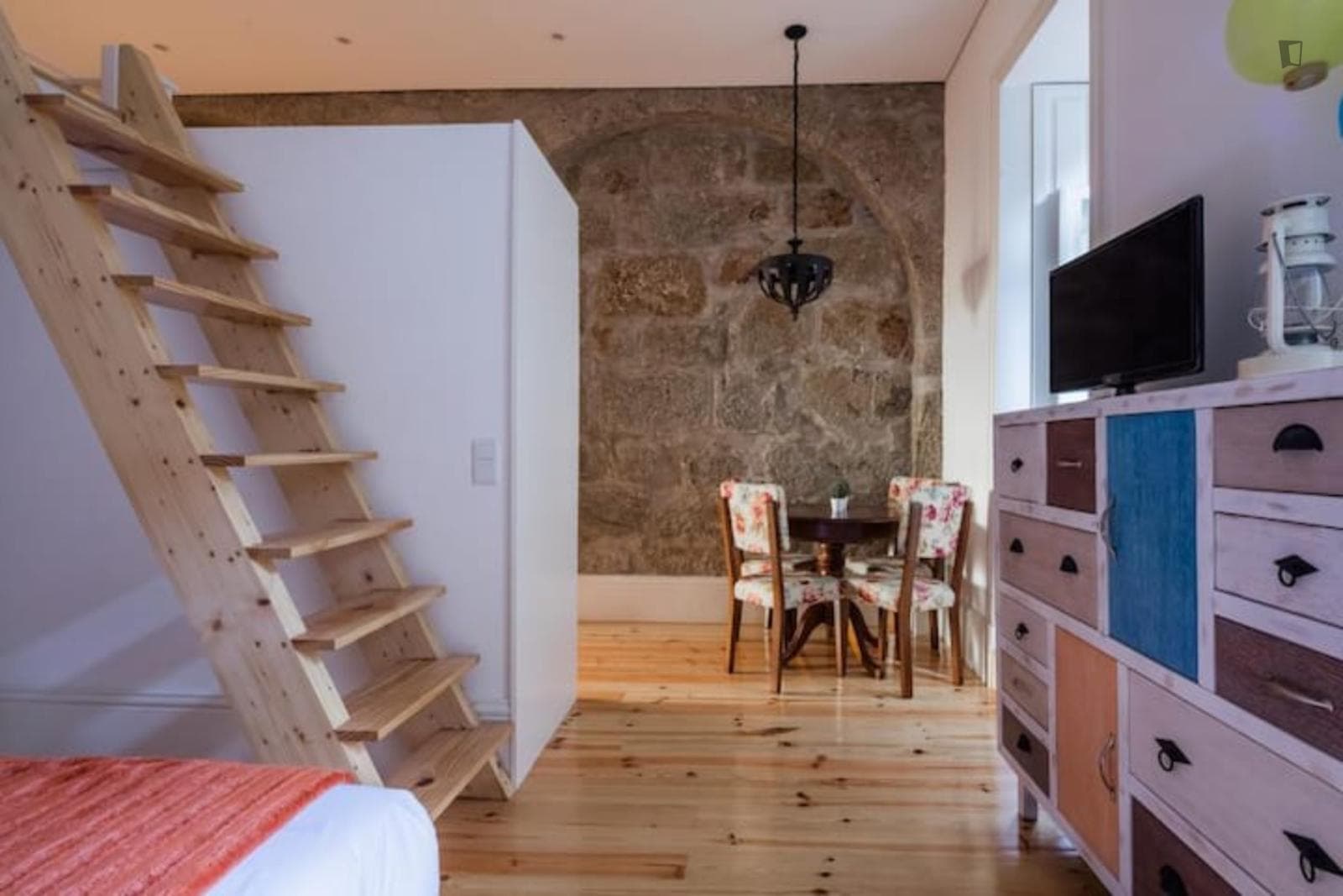 Cool studio with mezzanine close to the Praça da República garden  photo 1