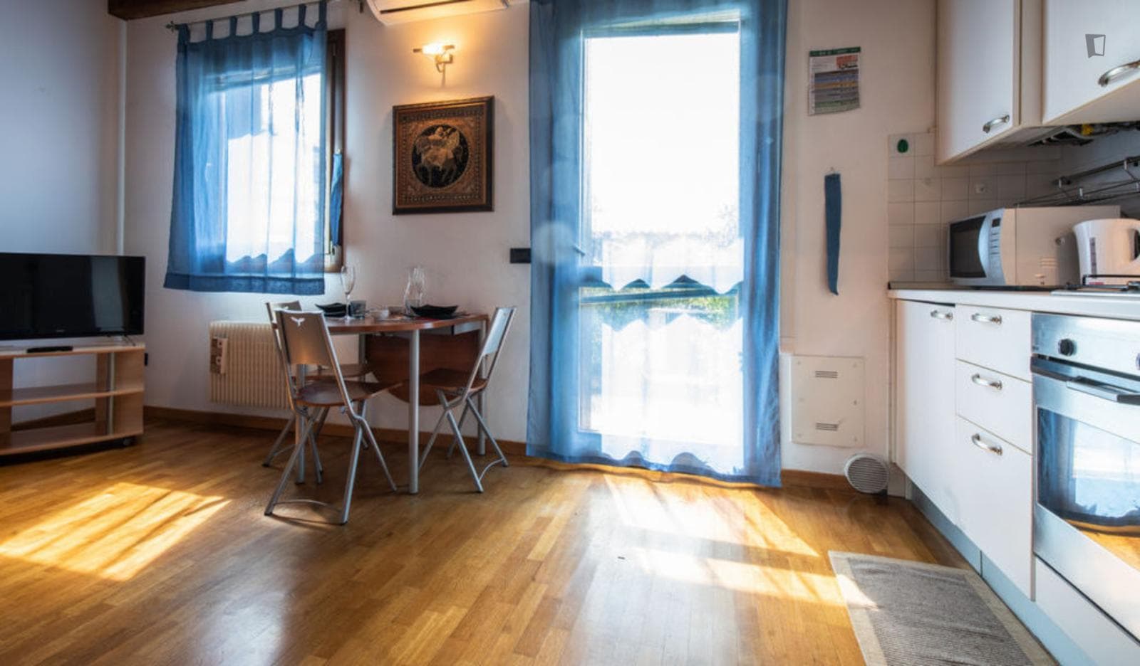 Property photo thumbnail
