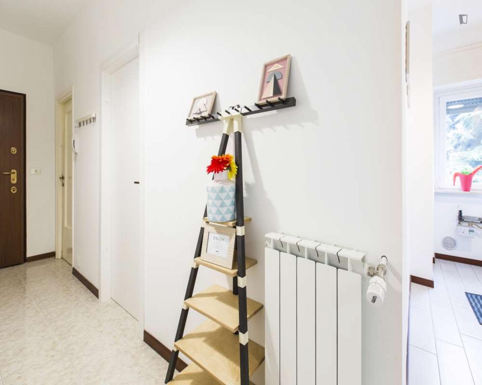 Luminous single bedroom near the Gambara metro photo 1