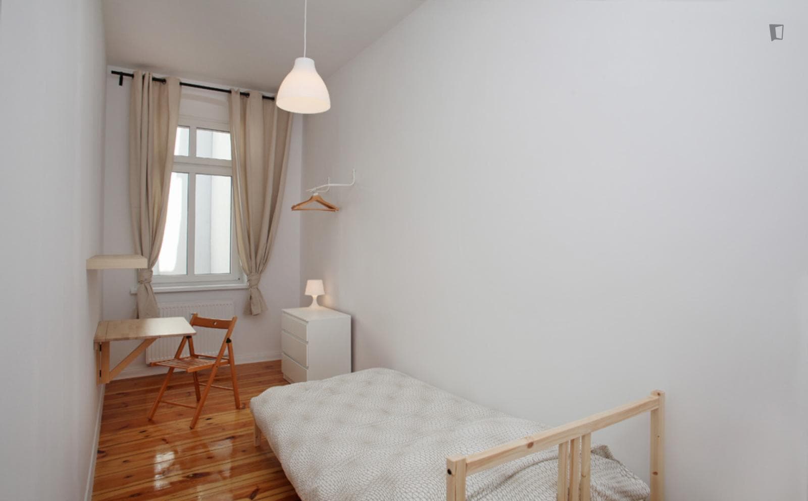 Welcoming single bedroom near the Warschauer Straße metro photo 1