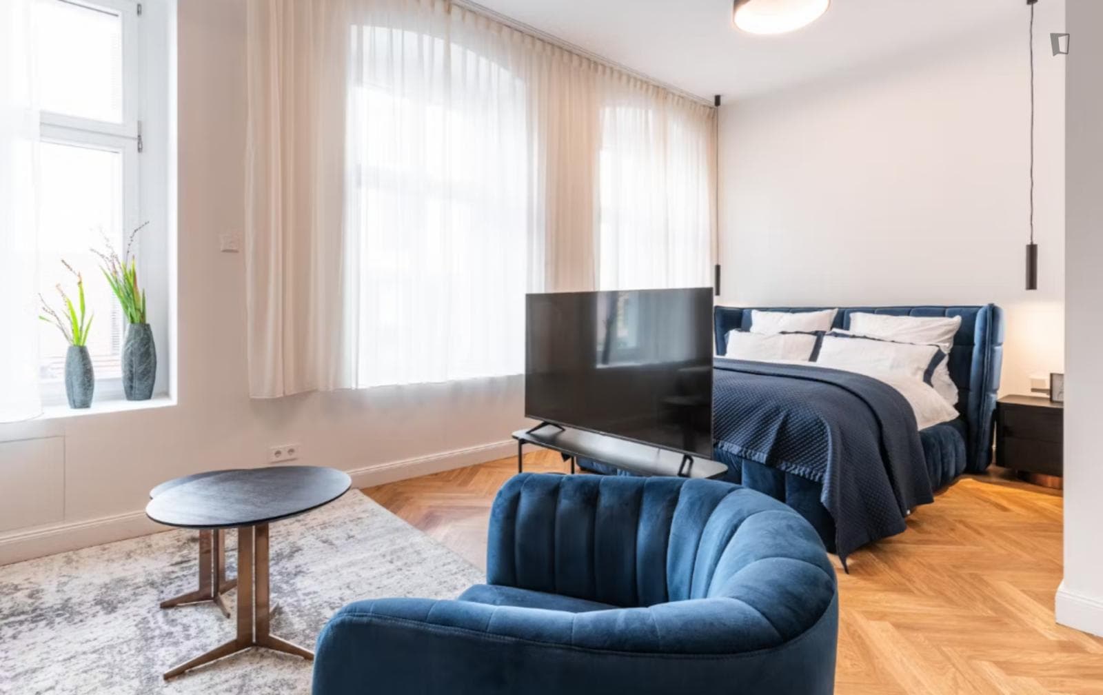 Classy studio in the vicinity of public park and the Spree River photo 1