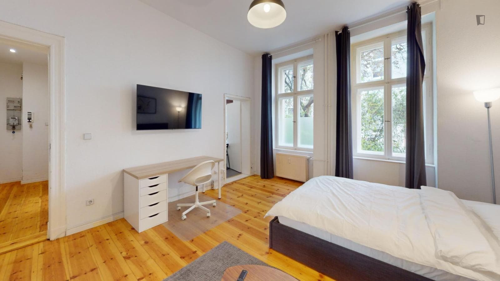 Warm 1-bedroom apartment in Neukölln photo 1