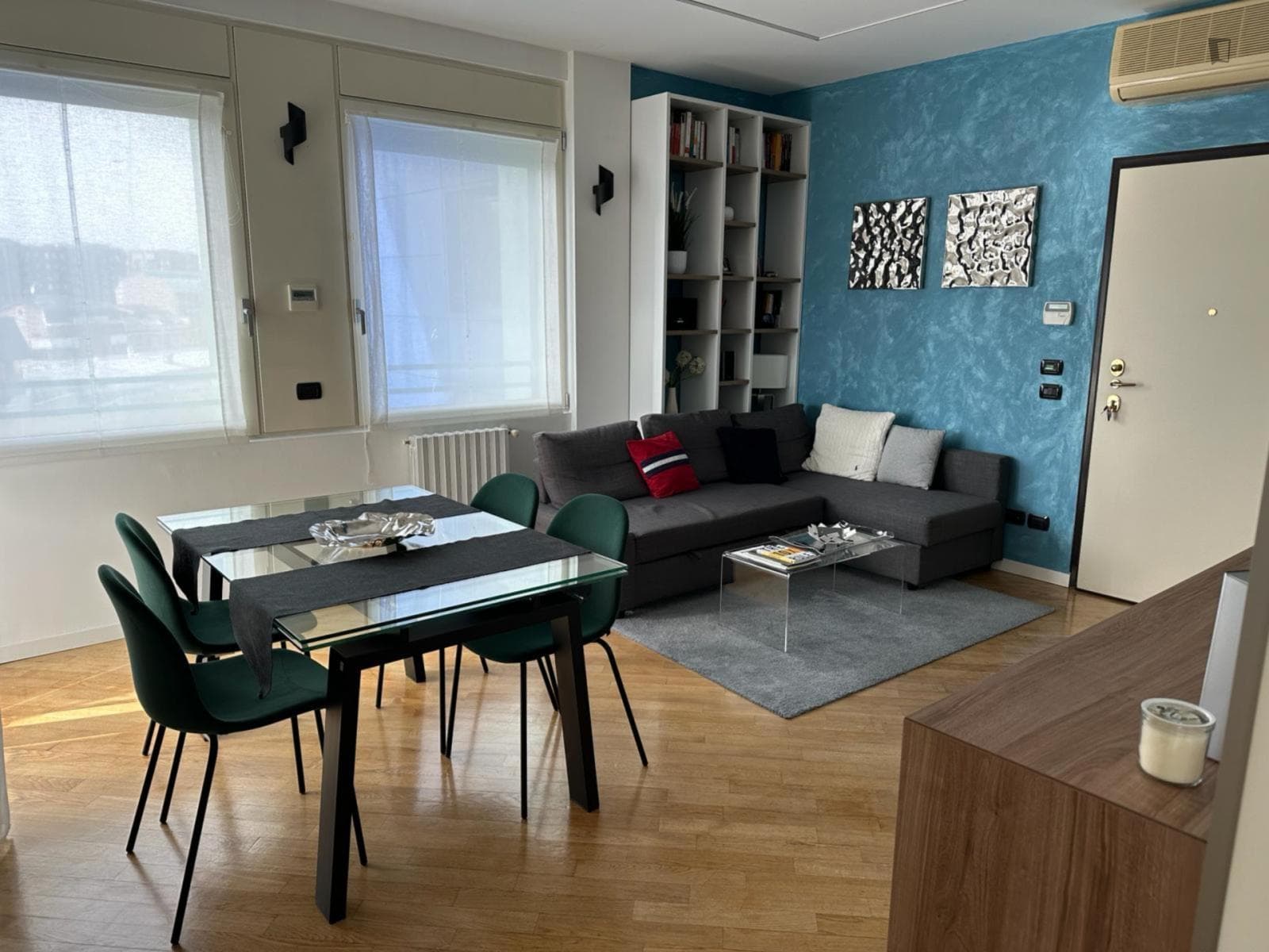 Property photo thumbnail