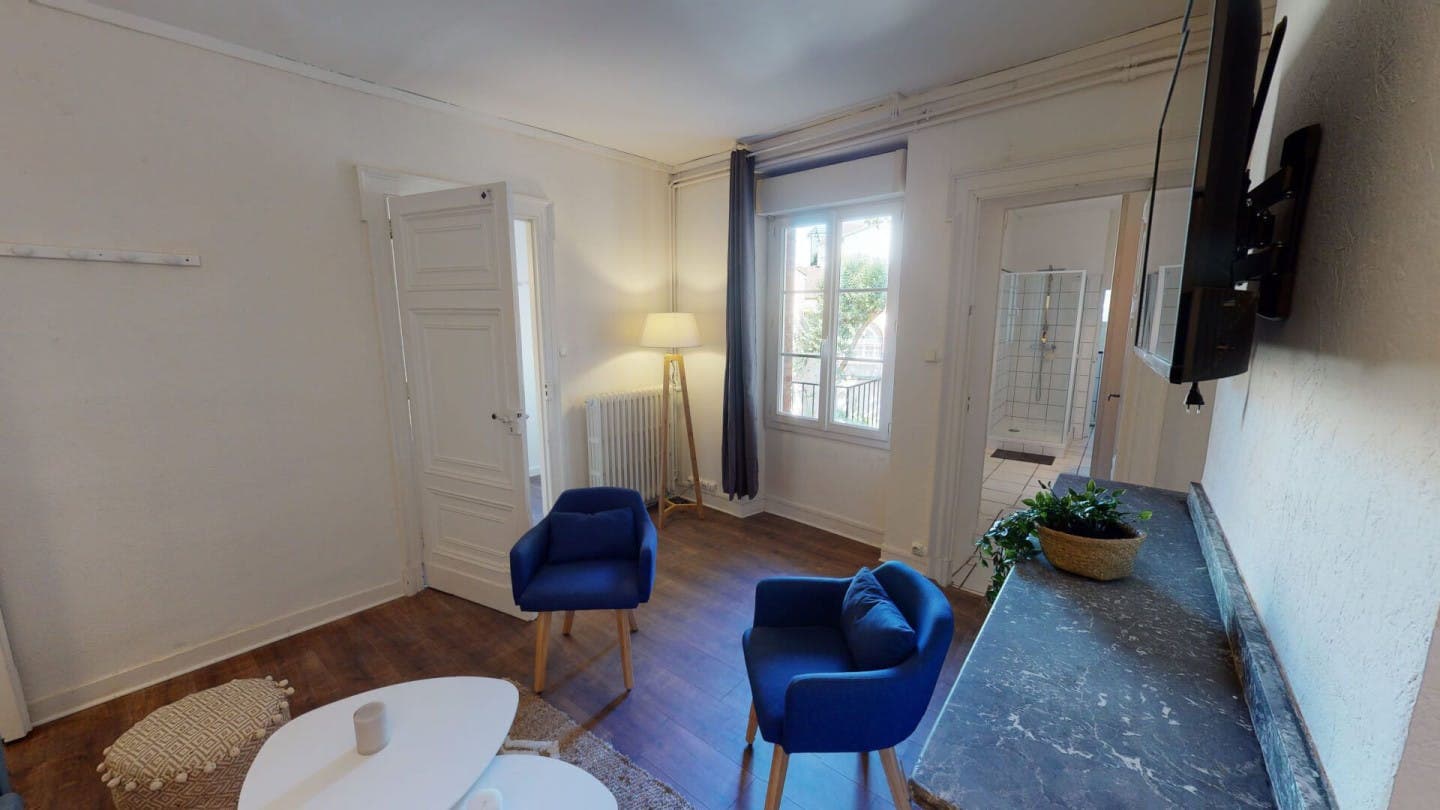 Property photo thumbnail