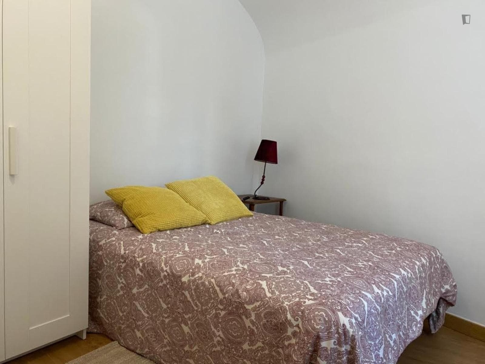 Nice double bedroom next to Universidade de Évora photo 1