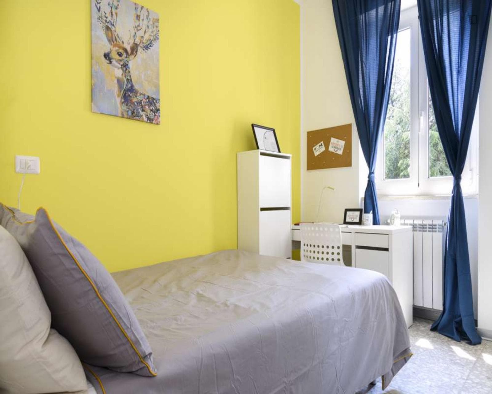 Elegant double bedroom near Uruguay station photo 1