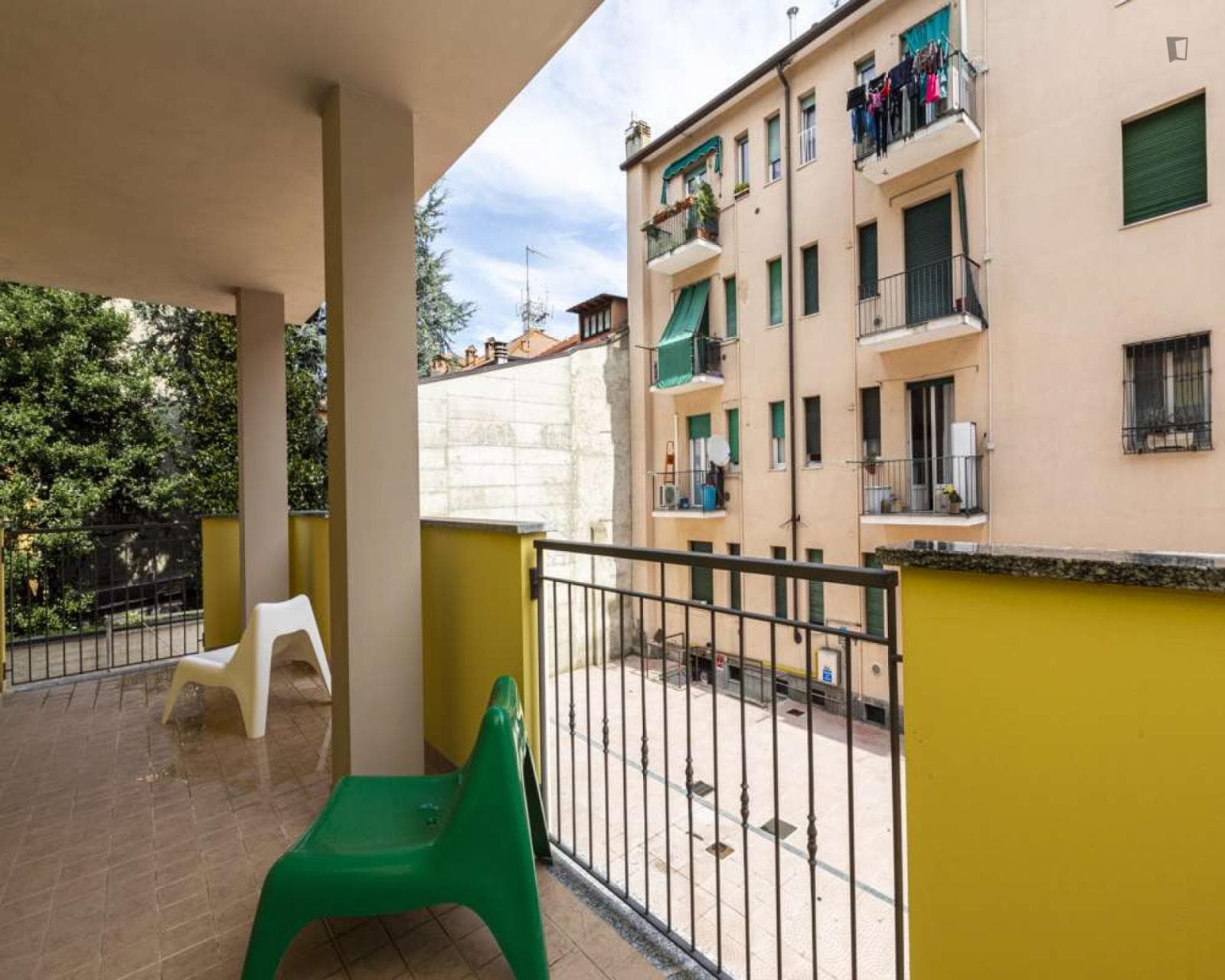 Property photo thumbnail