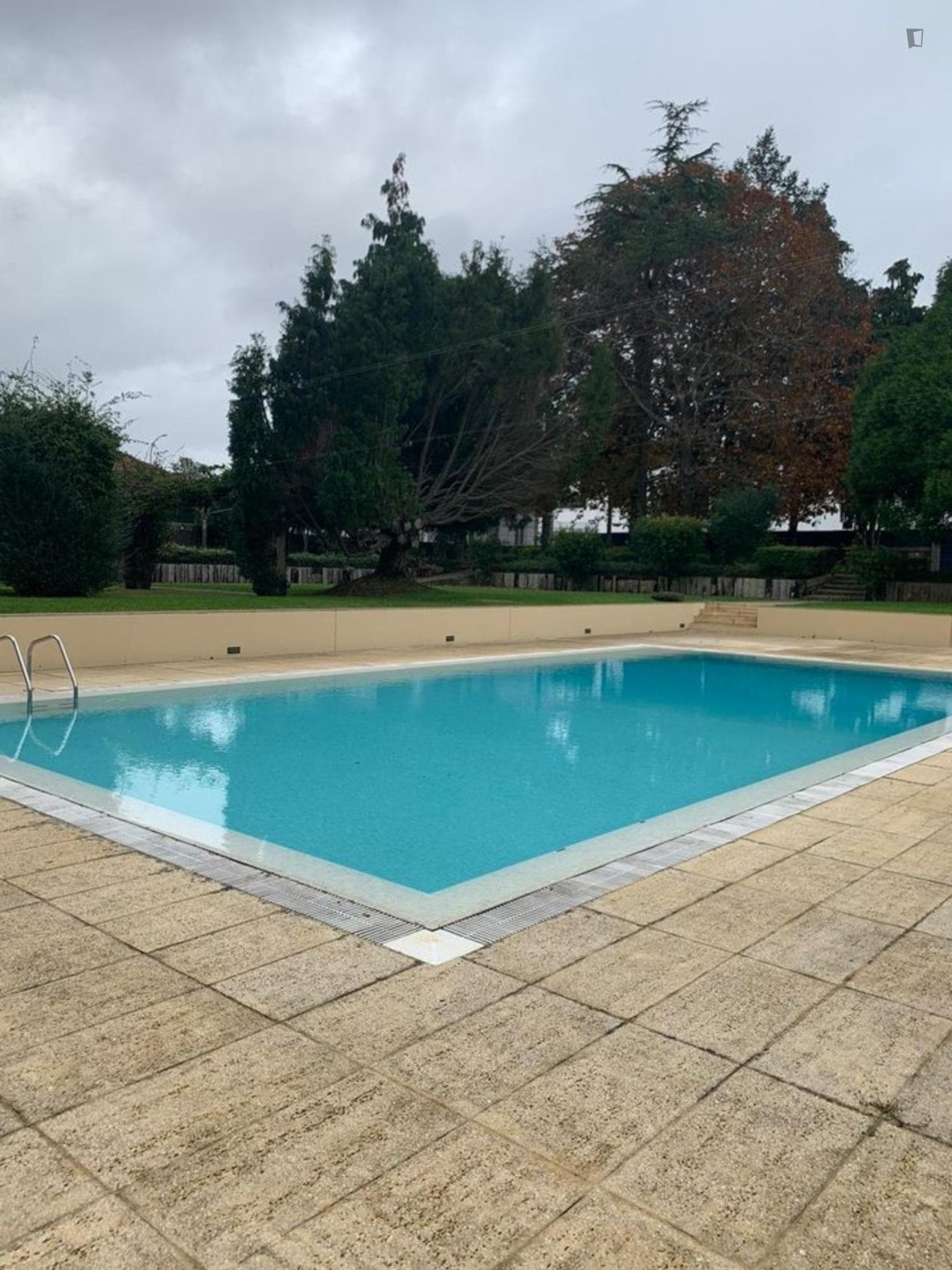 Charming 2-bedroom apartment with a swimming pool photo 1