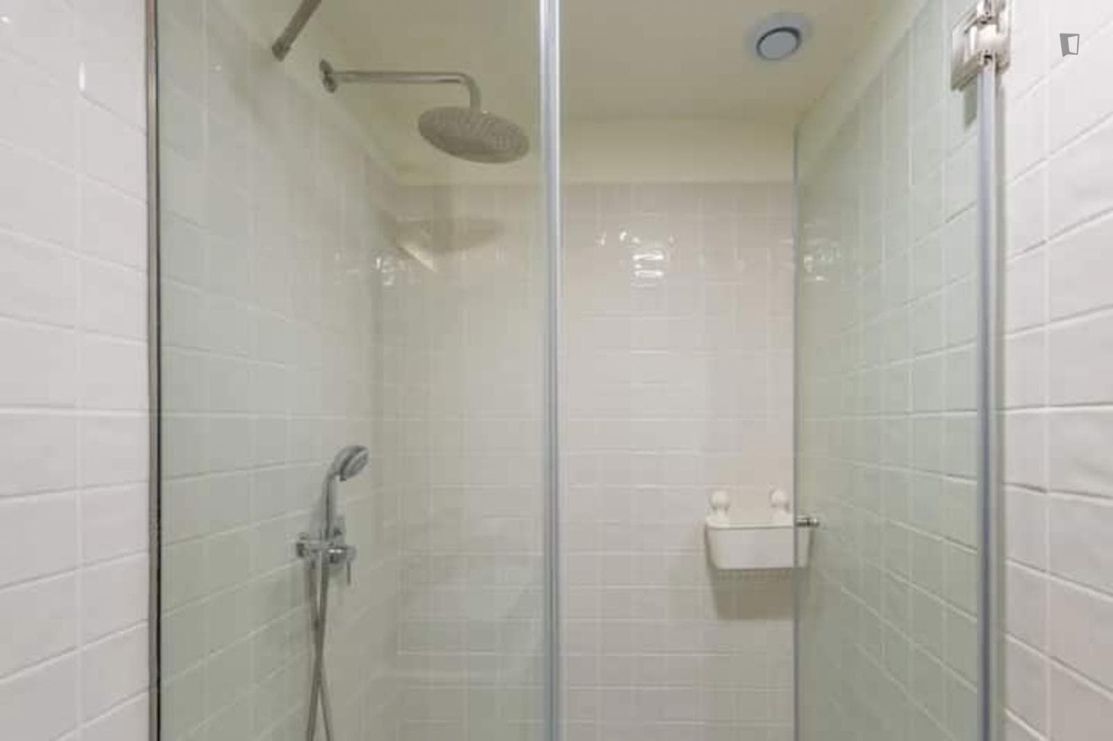 Modern 1-beroom apartment in Vitória photo 1