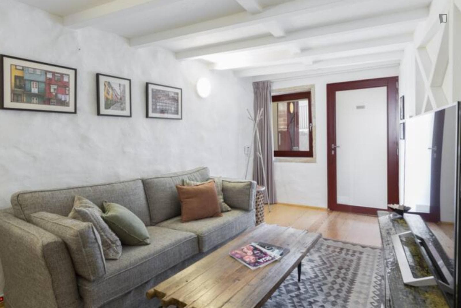 Lovely 1-bedroom flat near University of Porto photo 1