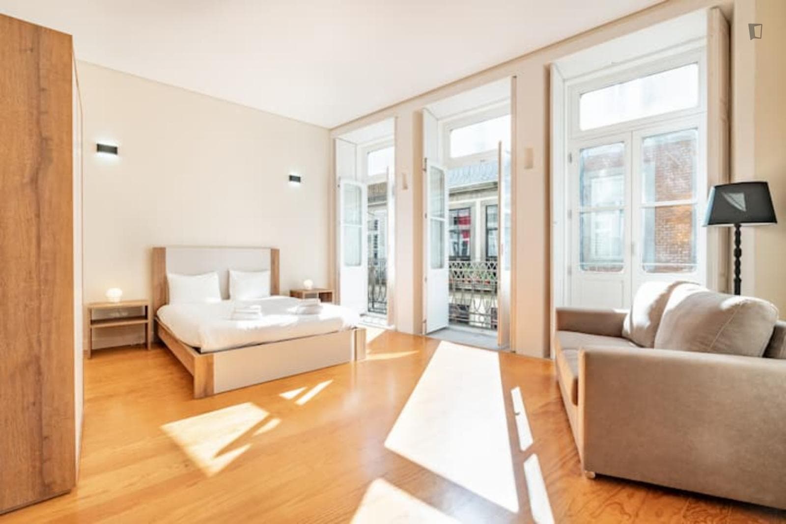 Property photo thumbnail