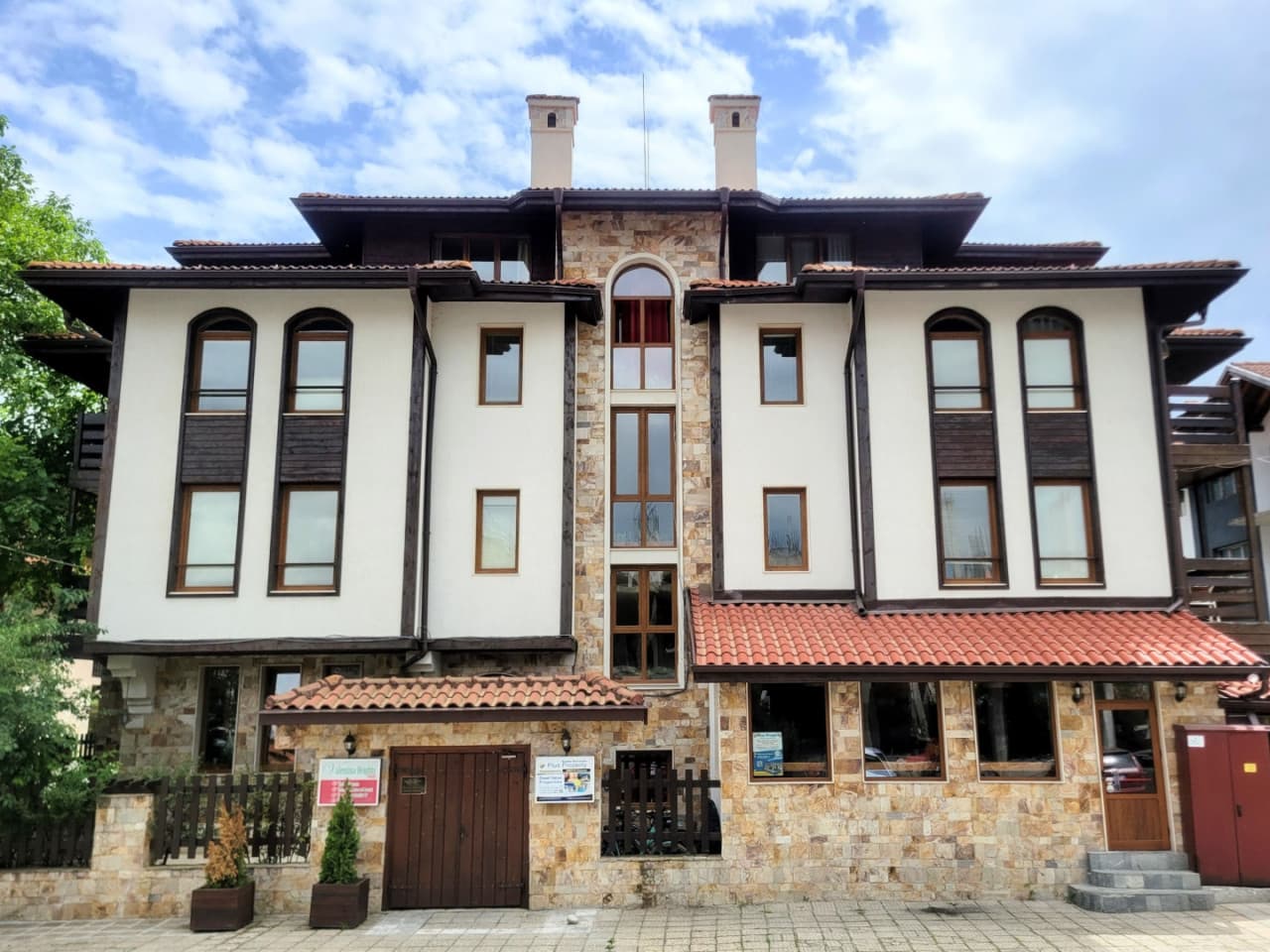 Property photo thumbnail