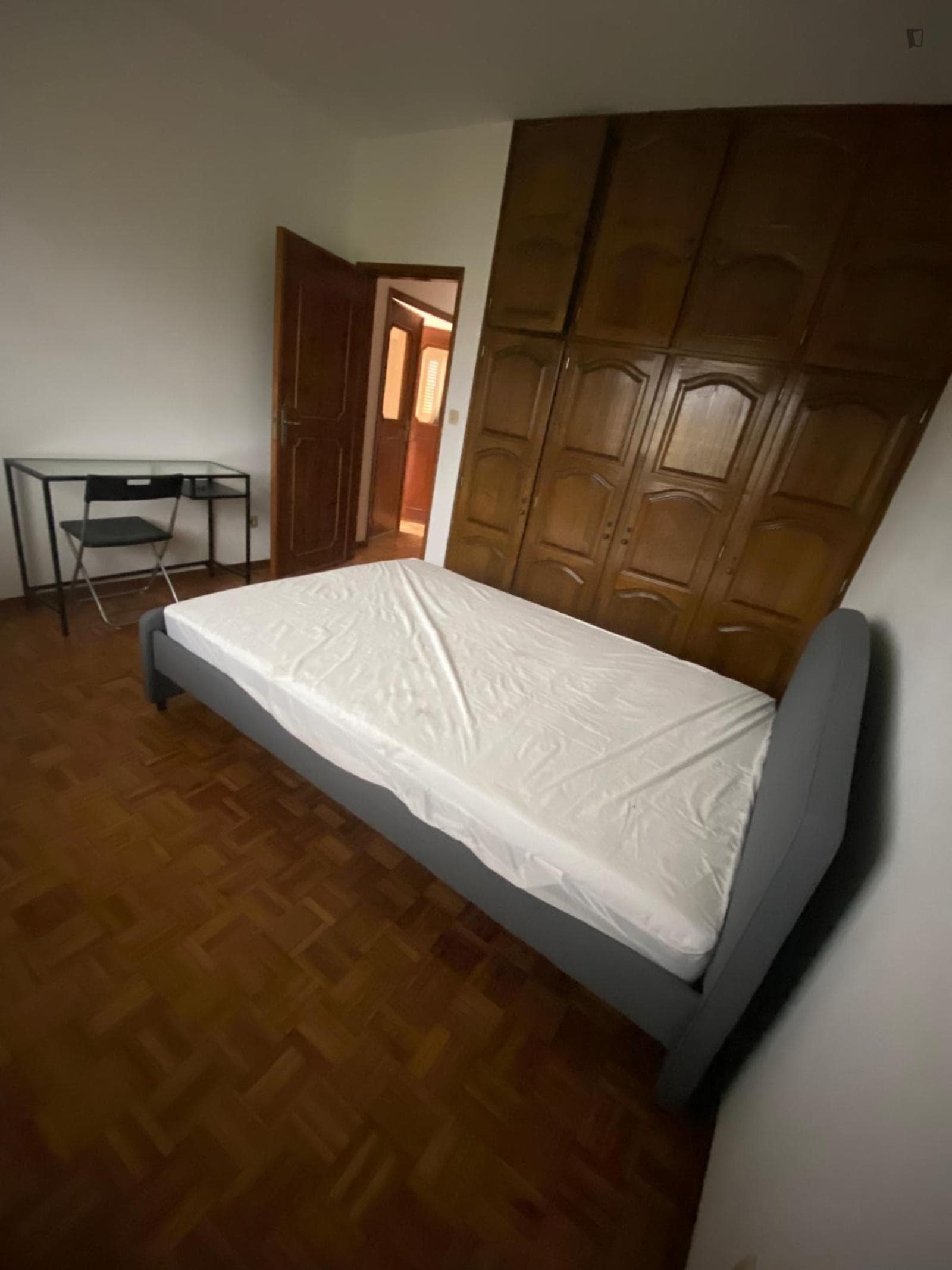 Nice double bedroom in Macedo de Cavaleiros photo 1