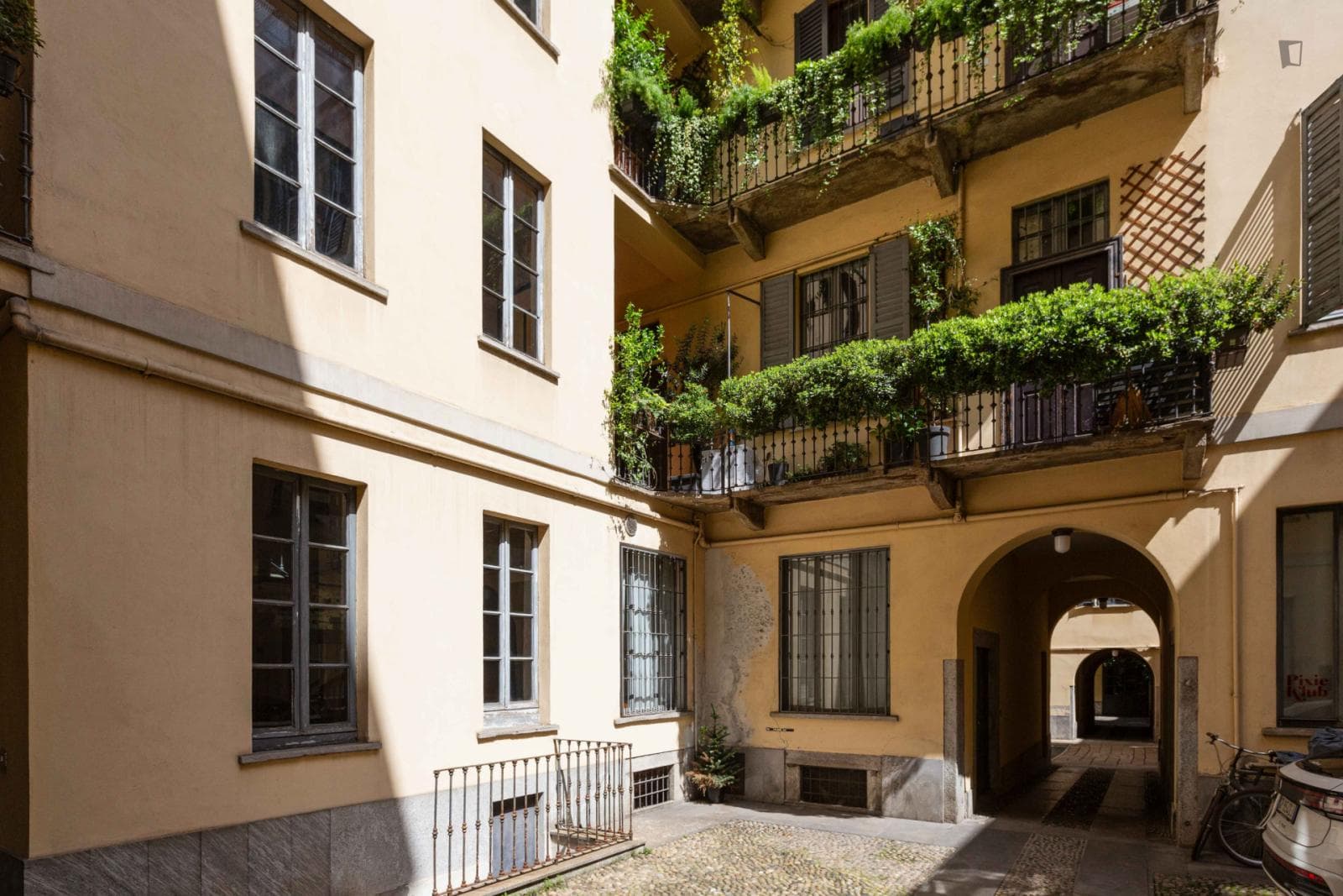 Property photo thumbnail