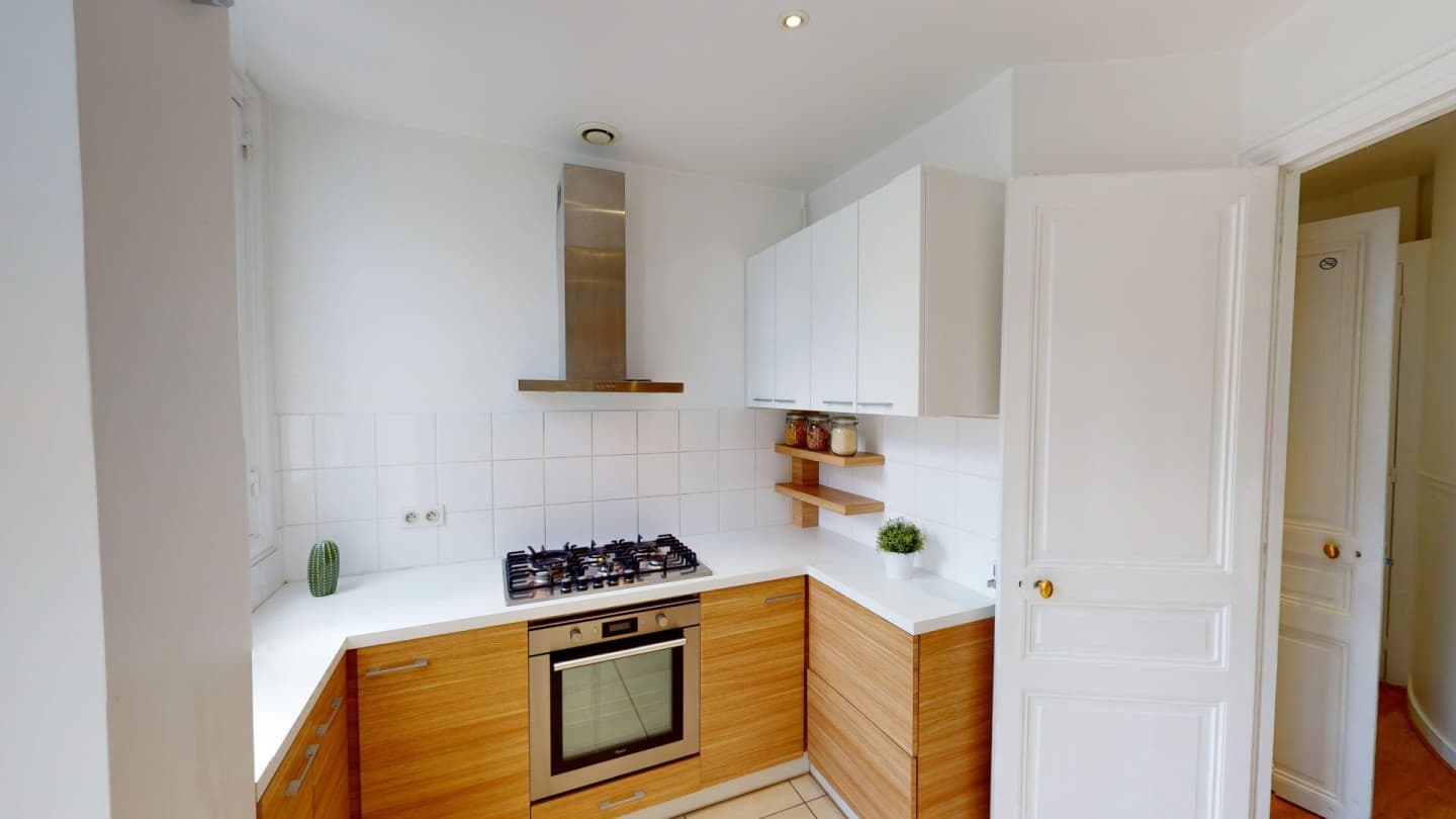Fantastic Spacious Apt. near Monceau photo 1