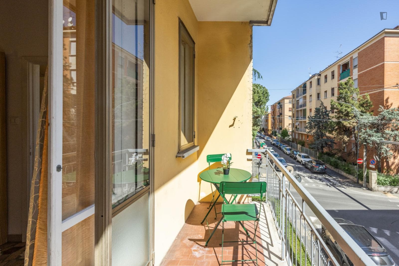 Bright double bedroom near San Rufillo train station photo 1