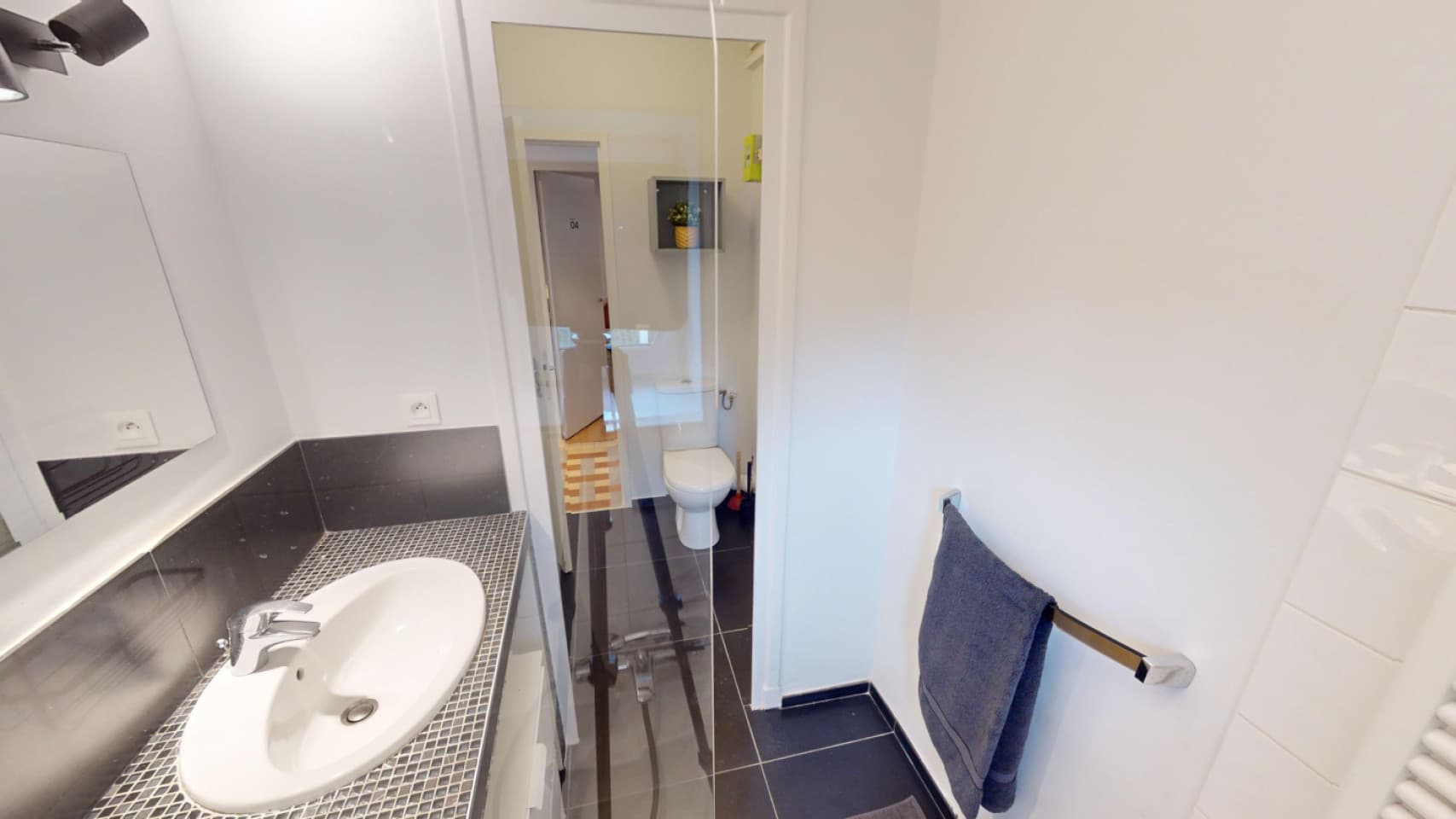 Property photo thumbnail