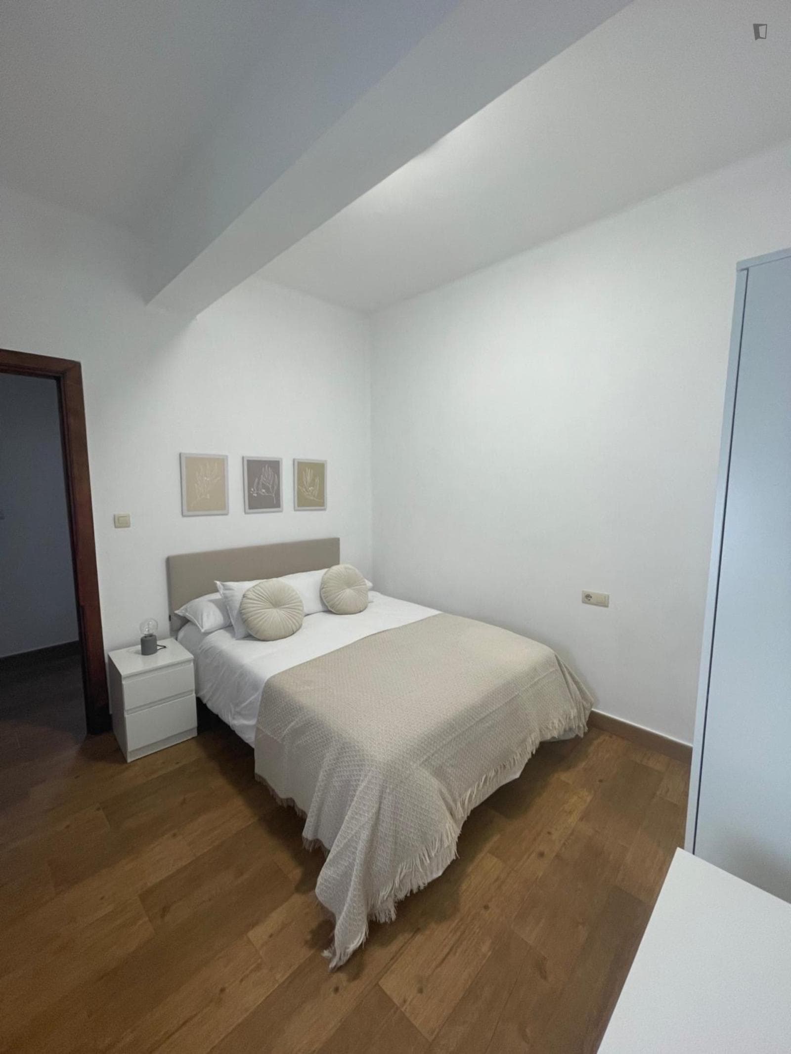 Cozy Double Bedroom close to Marina Davila Sport photo 1