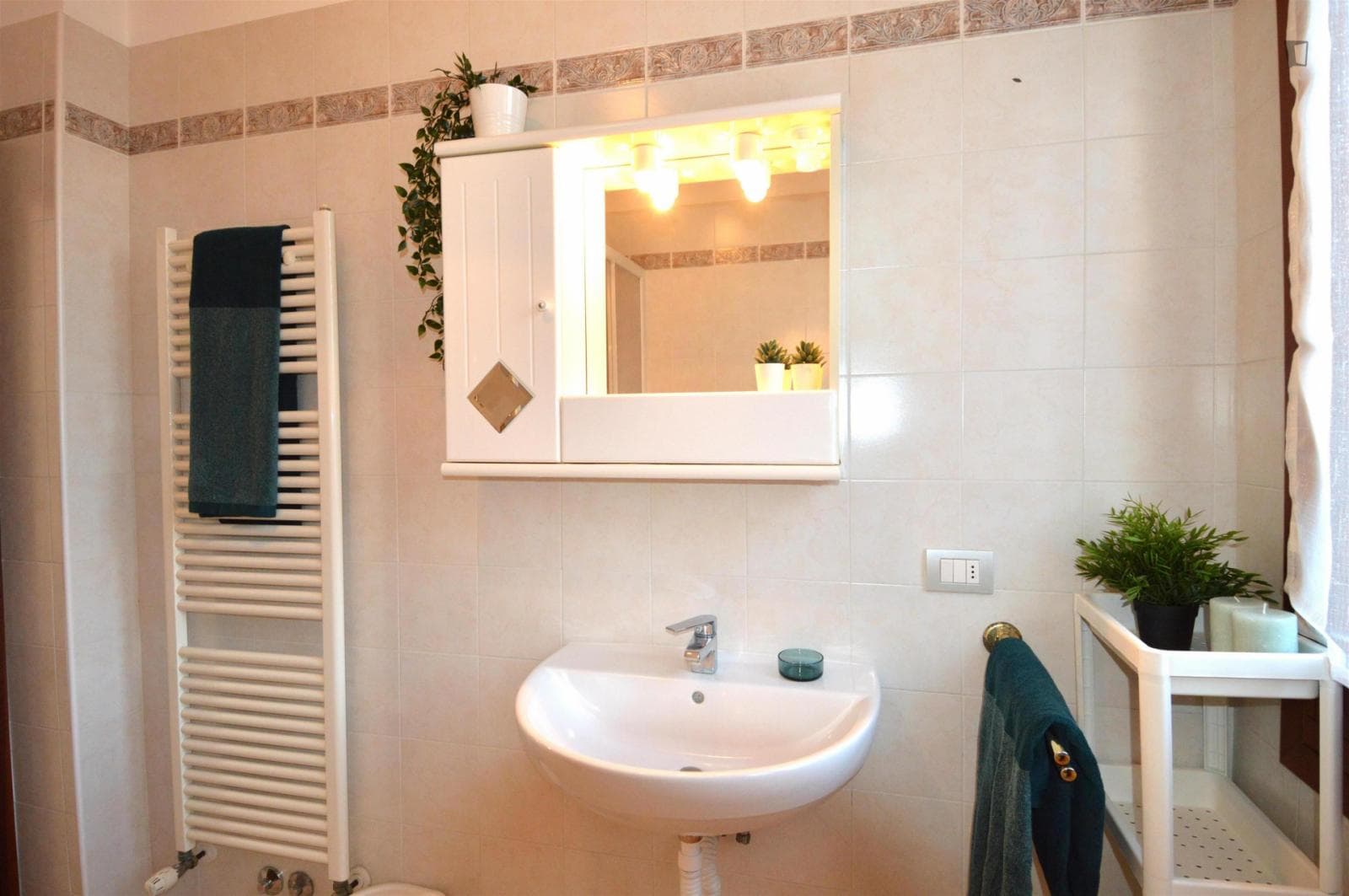 Interesting single bedroom near the Policlinico train station photo 1