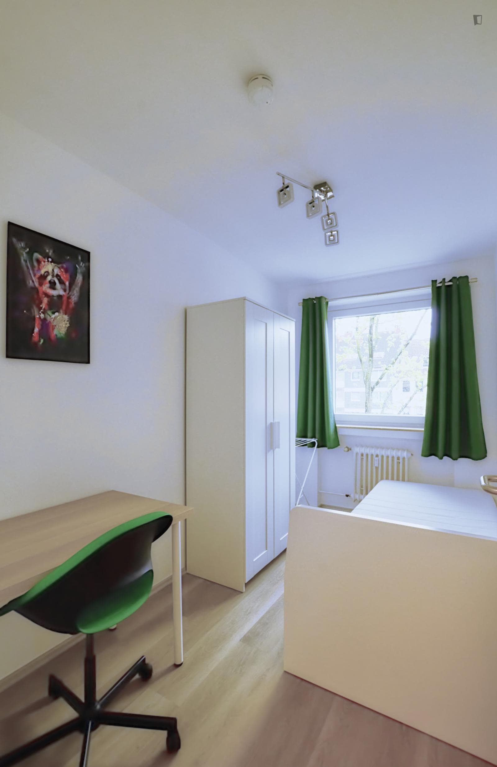 Lovely single bedroom in Wersten photo 1