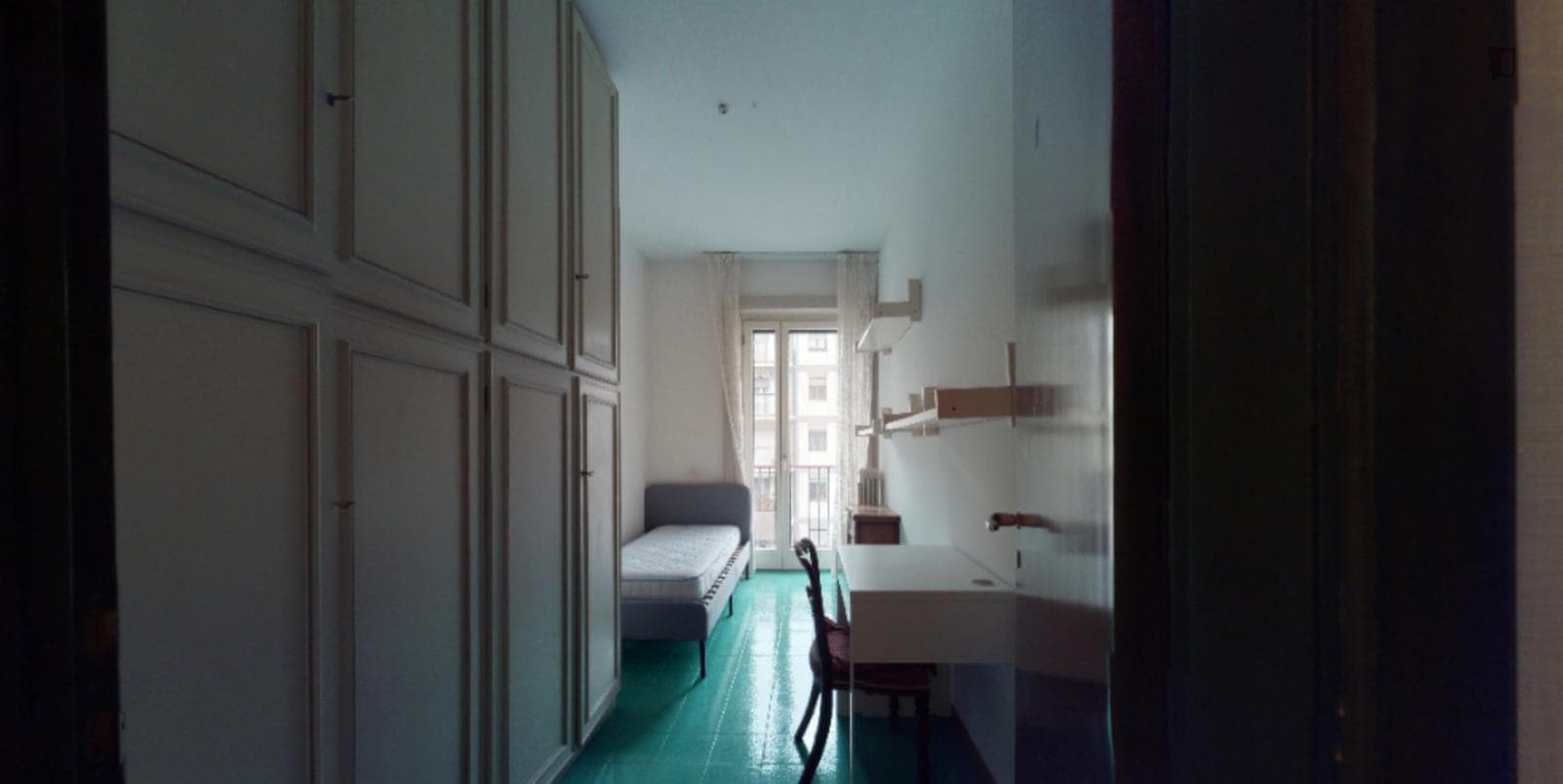 Cool single bedroom in Maggiolina photo 1