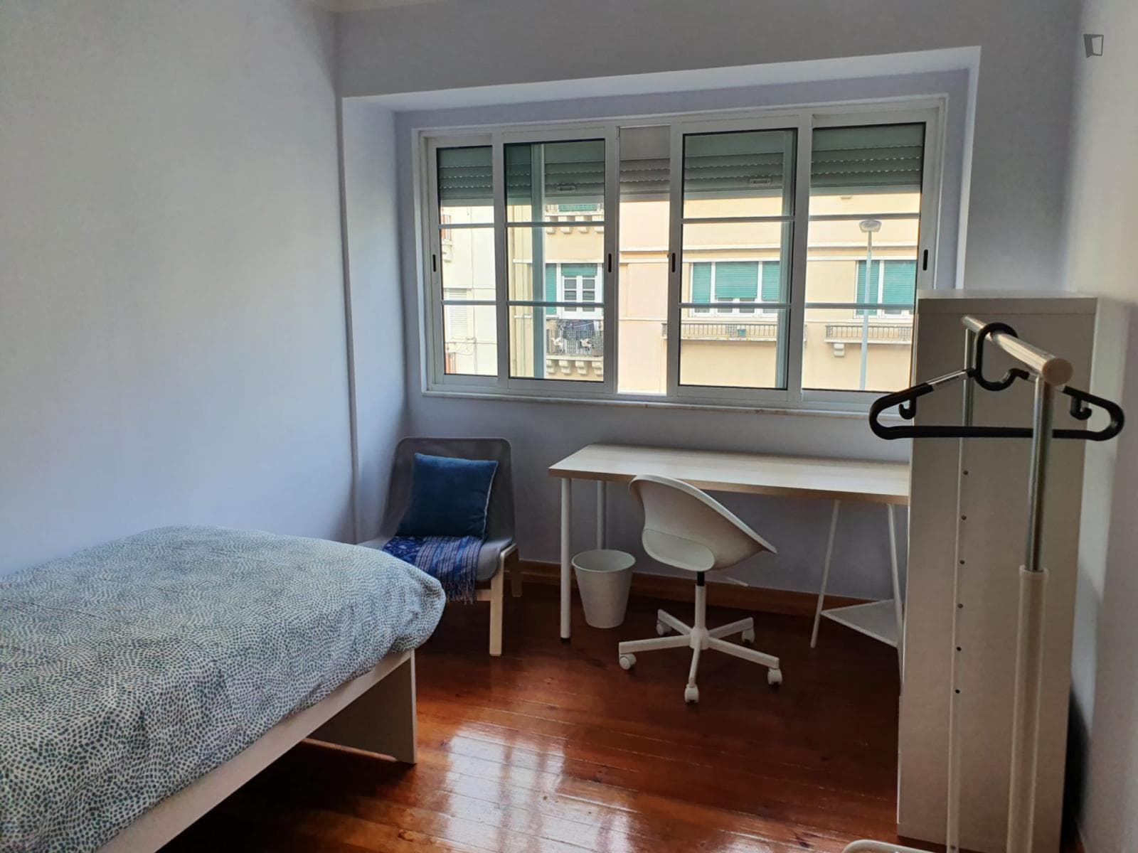 Property photo thumbnail