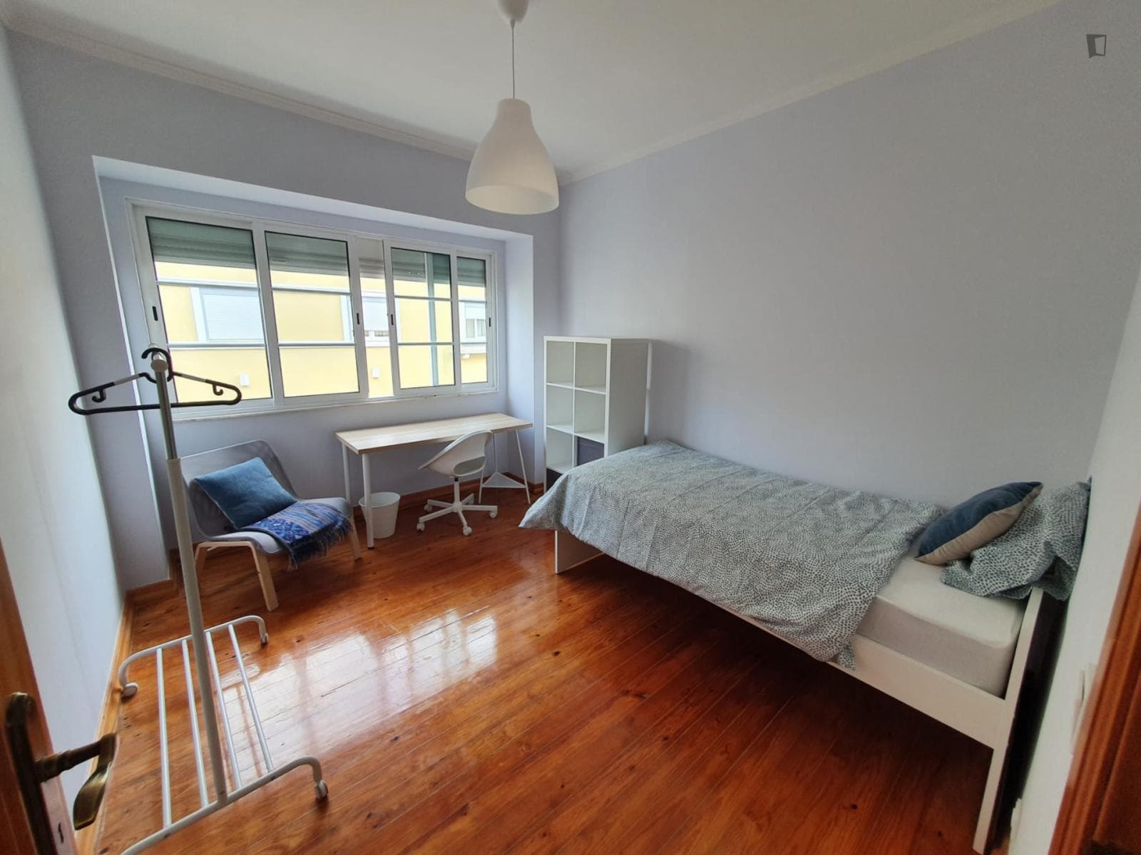 Appealing single bedroom in trendy Alameda photo 1