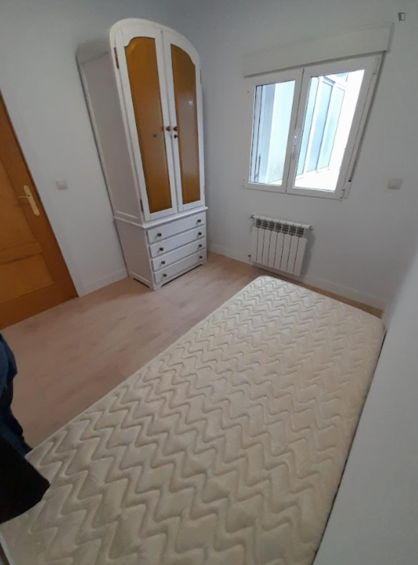 Comfy double bedroom near the Campo Grande train station photo 1