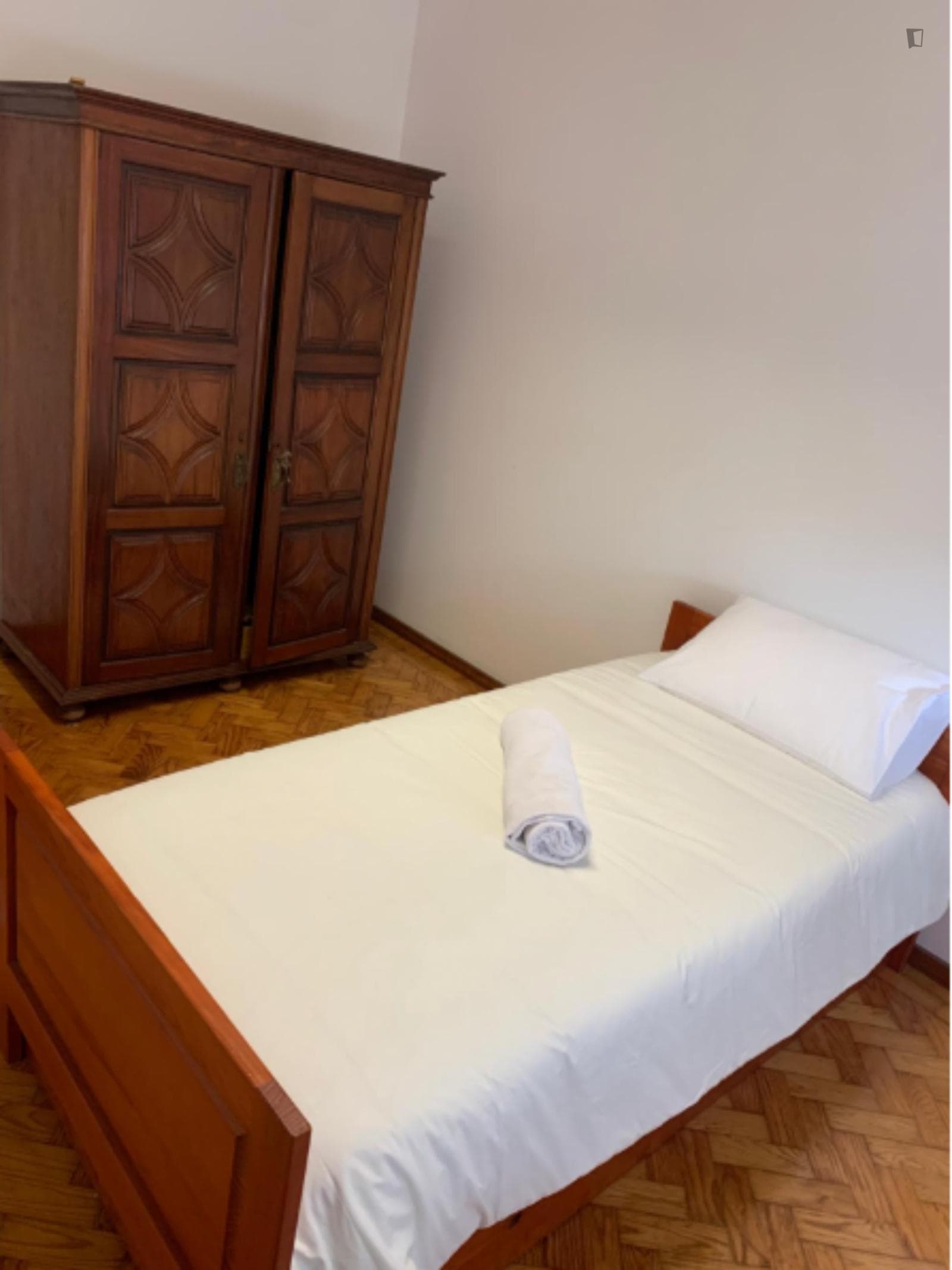 Classic Single Bedroom close to Ramalde Metro photo 1
