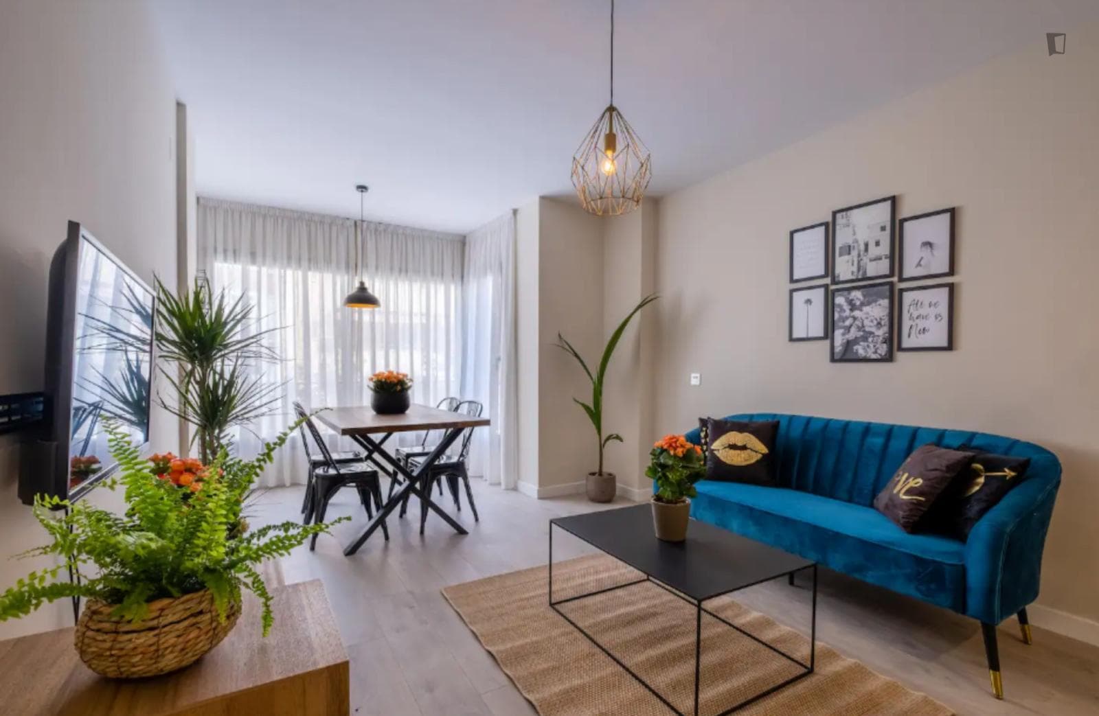 Classic to 2-bedroom apartment in Málaga  photo 1