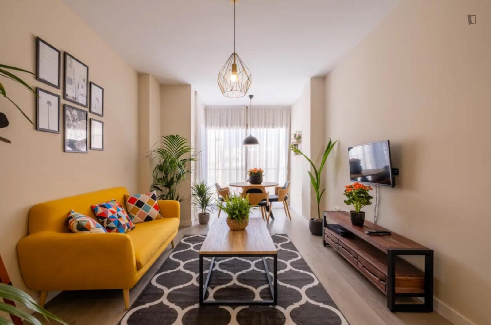 Lovely 1-bedroom apartment close to Gamarra, Málaga  photo 1