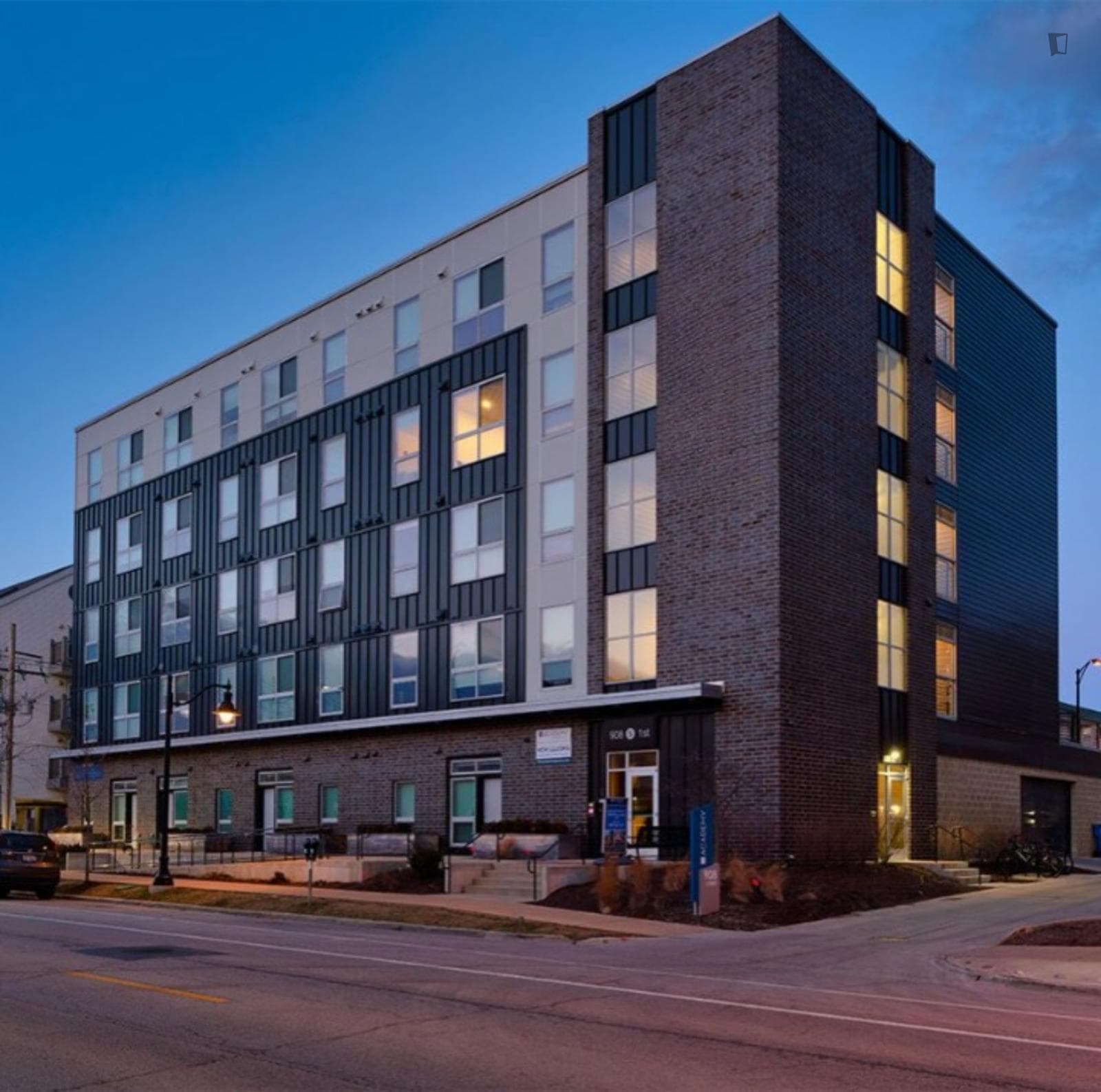 Property photo thumbnail