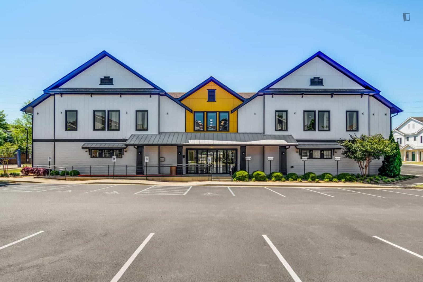 Property photo thumbnail