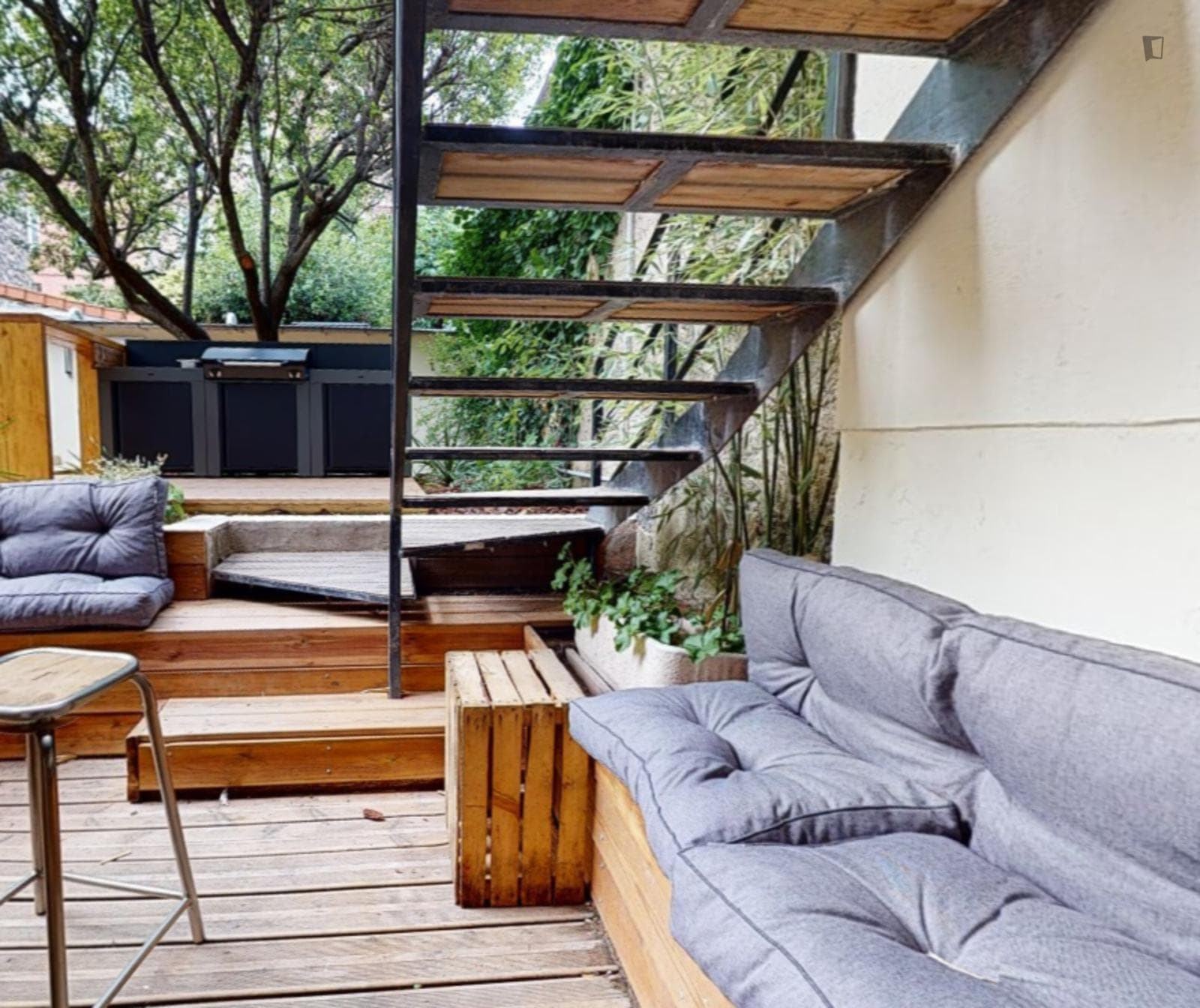 Property photo thumbnail
