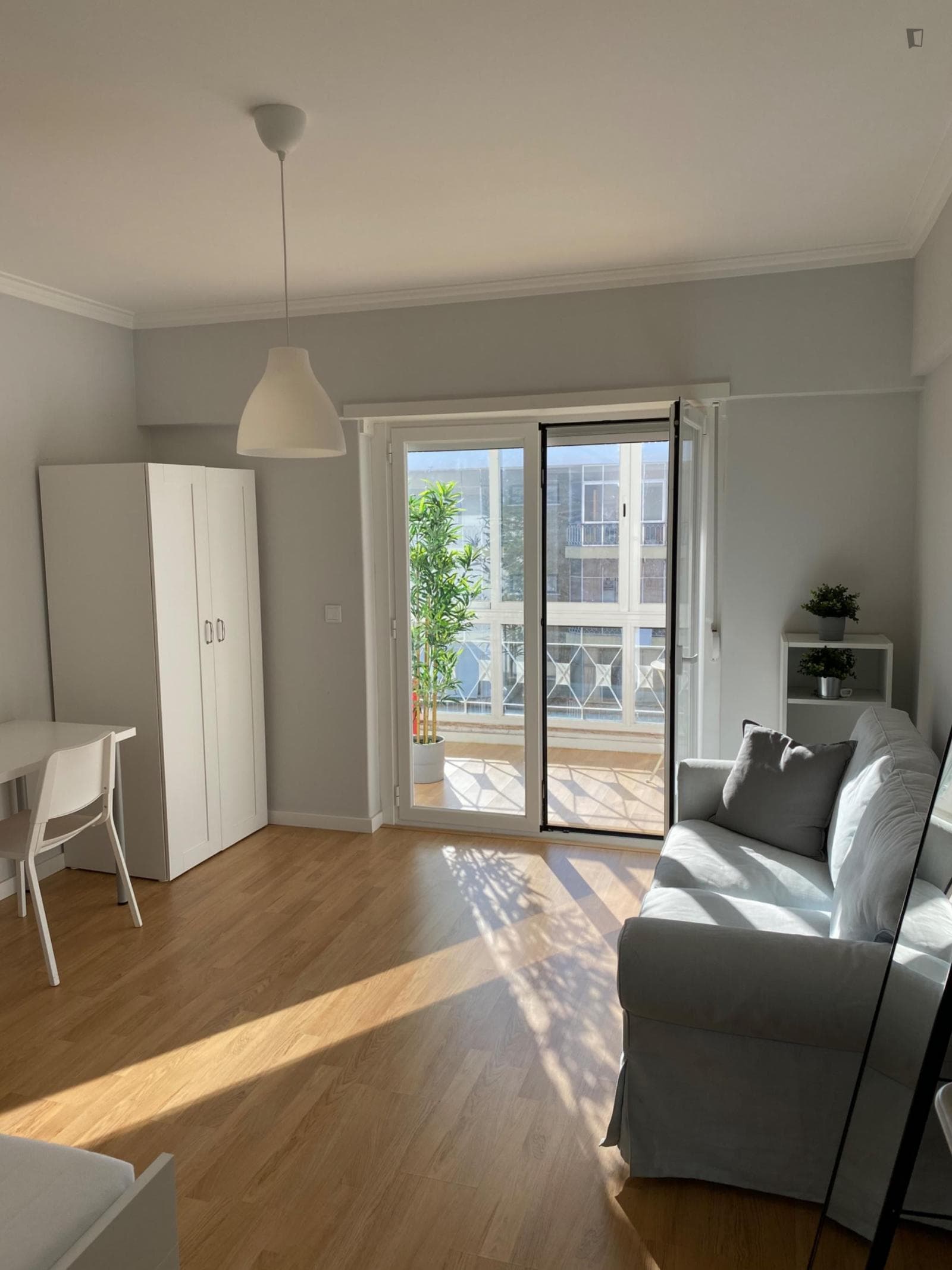 Property photo thumbnail